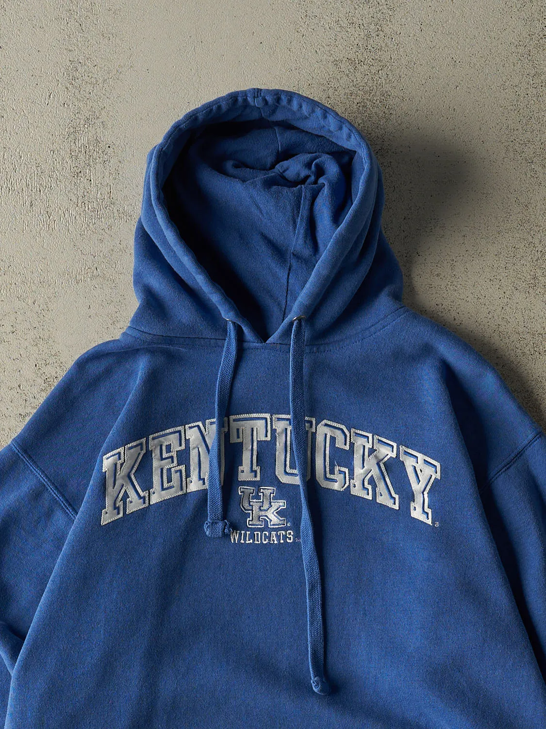 Vintage Y2K Blue University of Kentucky Wildcats Embroidered Hoodie (L) sold by Rebalance Vintage product image thumbnail 2