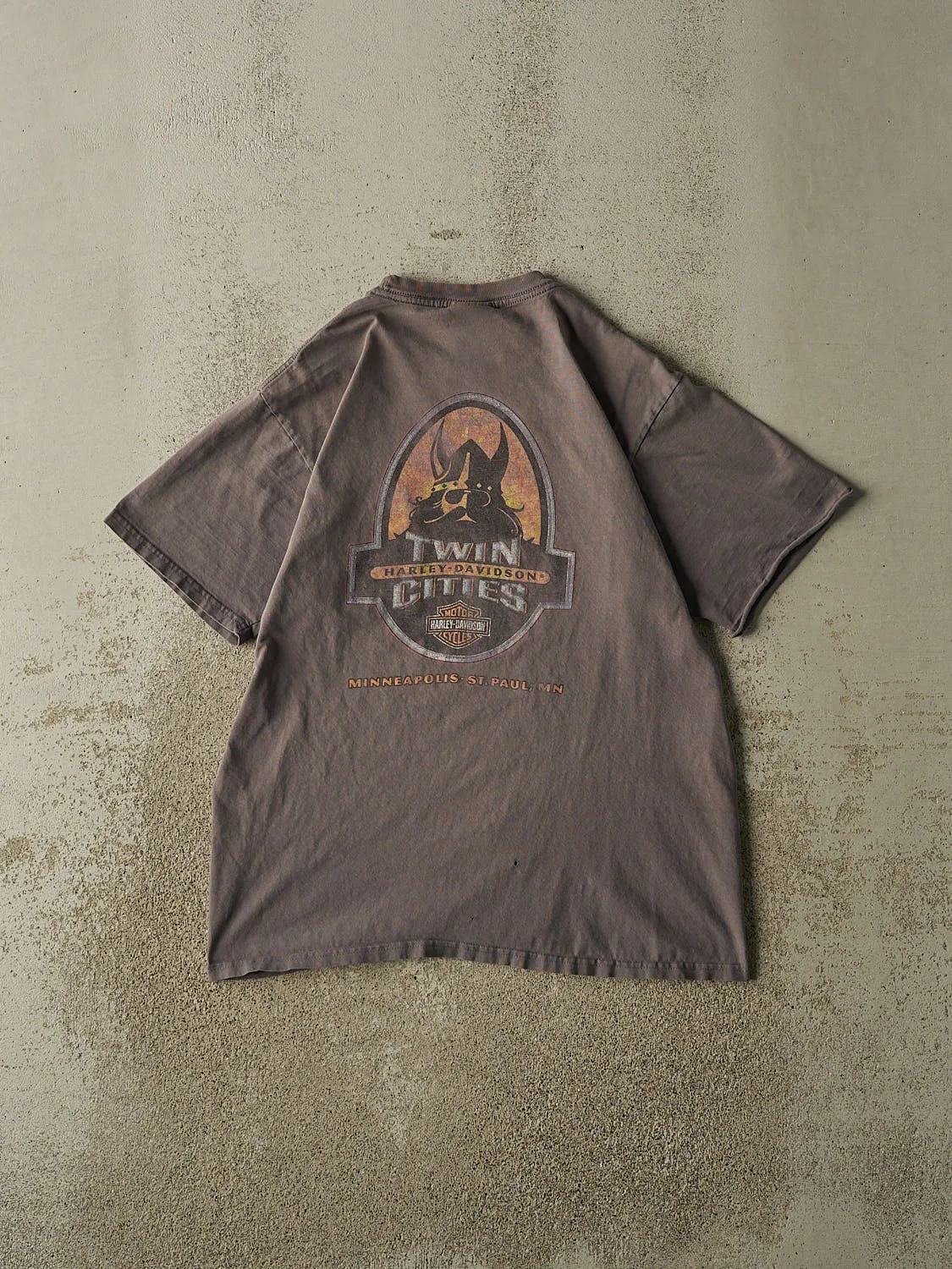 Vintage 03' Grey Harley Davidson St. Paul MN Pocket Tee (M/L) sold by Rebalance Vintage product image thumbnail 2