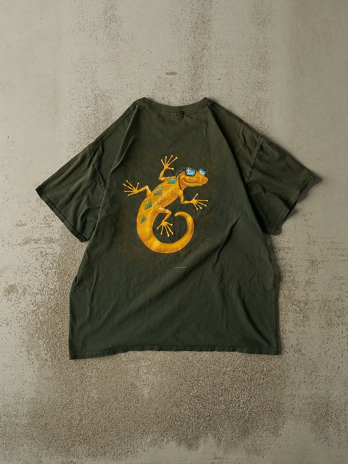 Vintage Y2K Green Tucson Tee (L) sold by Rebalance Vintage product image thumbnail 2