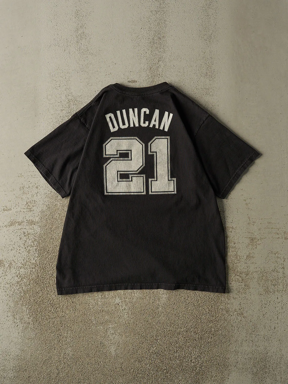 Vintage Y2K Black San Antonio Spurs #21 Tim Duncan Tee (L) sold by Rebalance Vintage product image thumbnail 2