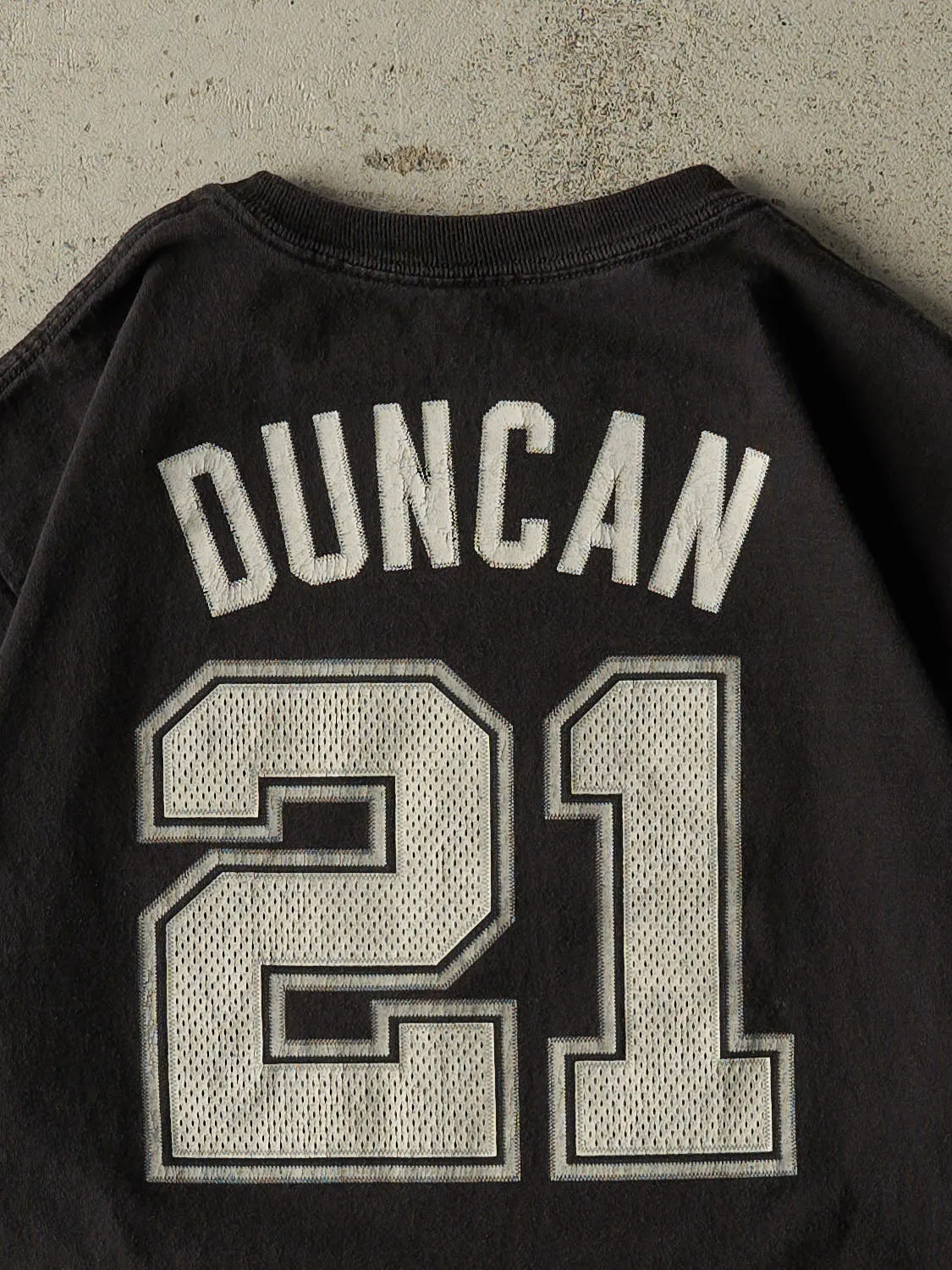 Vintage Y2K Black San Antonio Spurs #21 Tim Duncan Tee (L) sold by Rebalance Vintage product image thumbnail 4