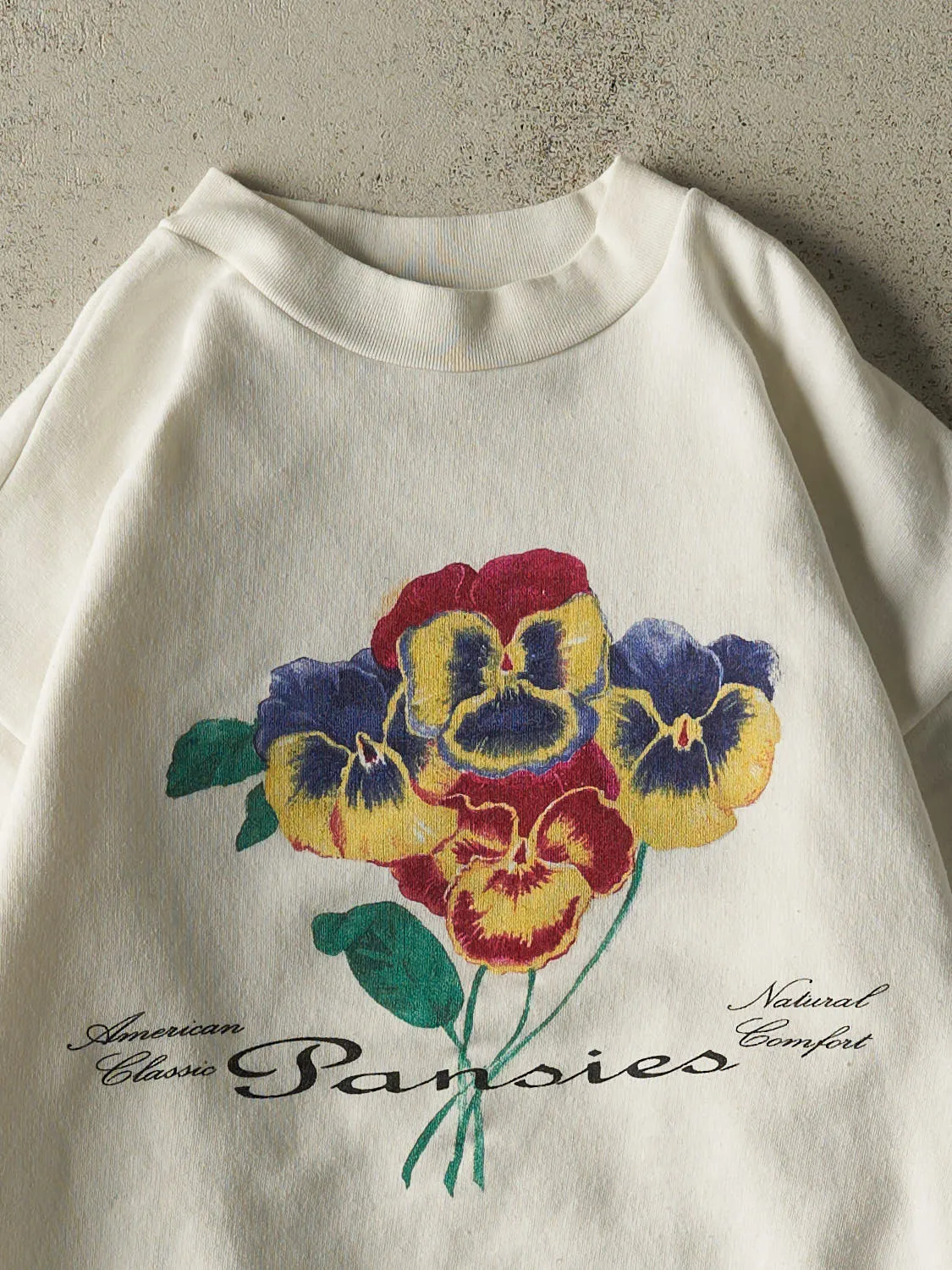 Vintage 80s White Pansies Crewneck (XS/S) sold by Rebalance Vintage product image thumbnail 2