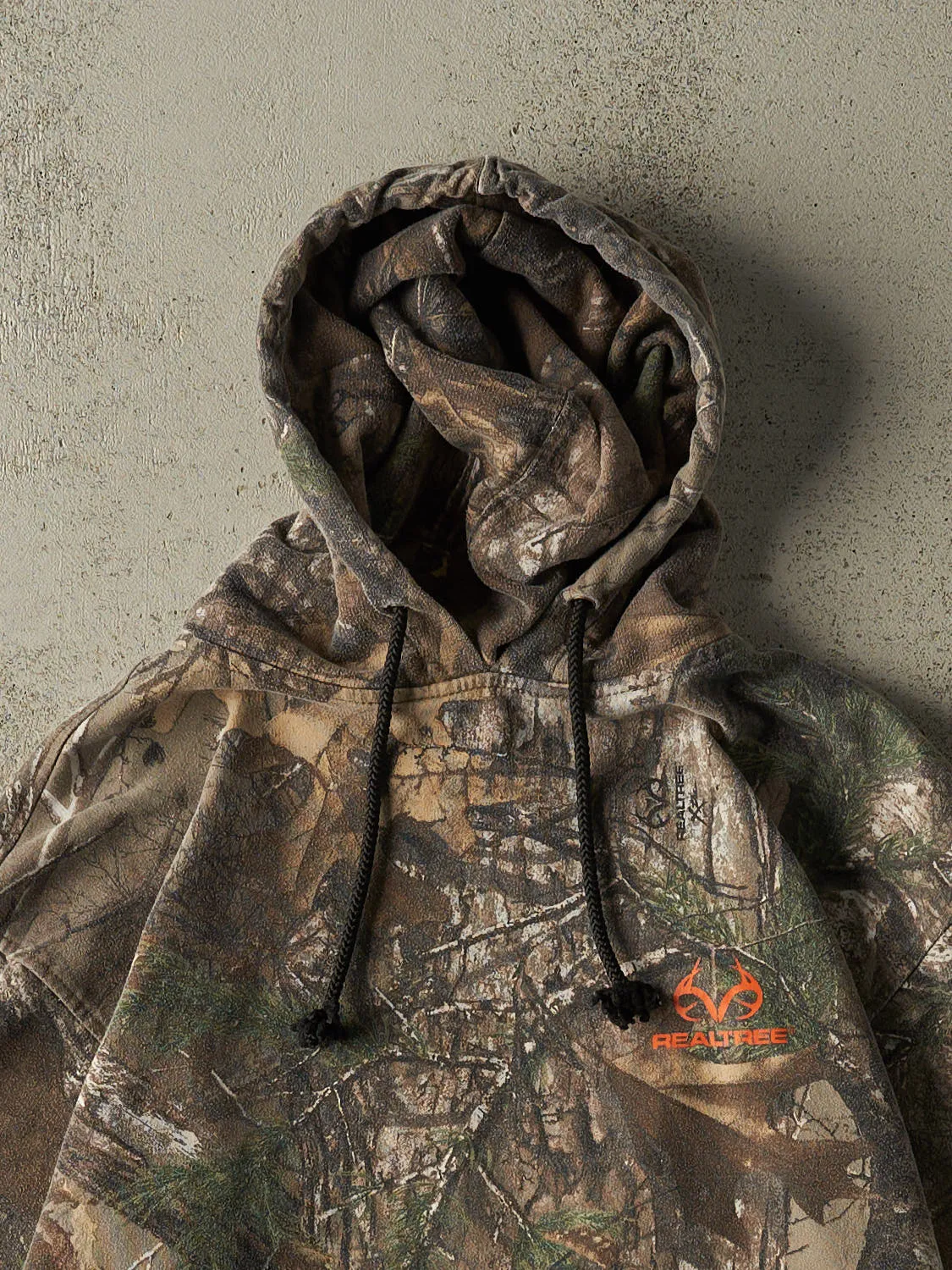 Vintage Y2K Camo Realtree Hoodie (S/M) sold by Rebalance Vintage product image thumbnail 2