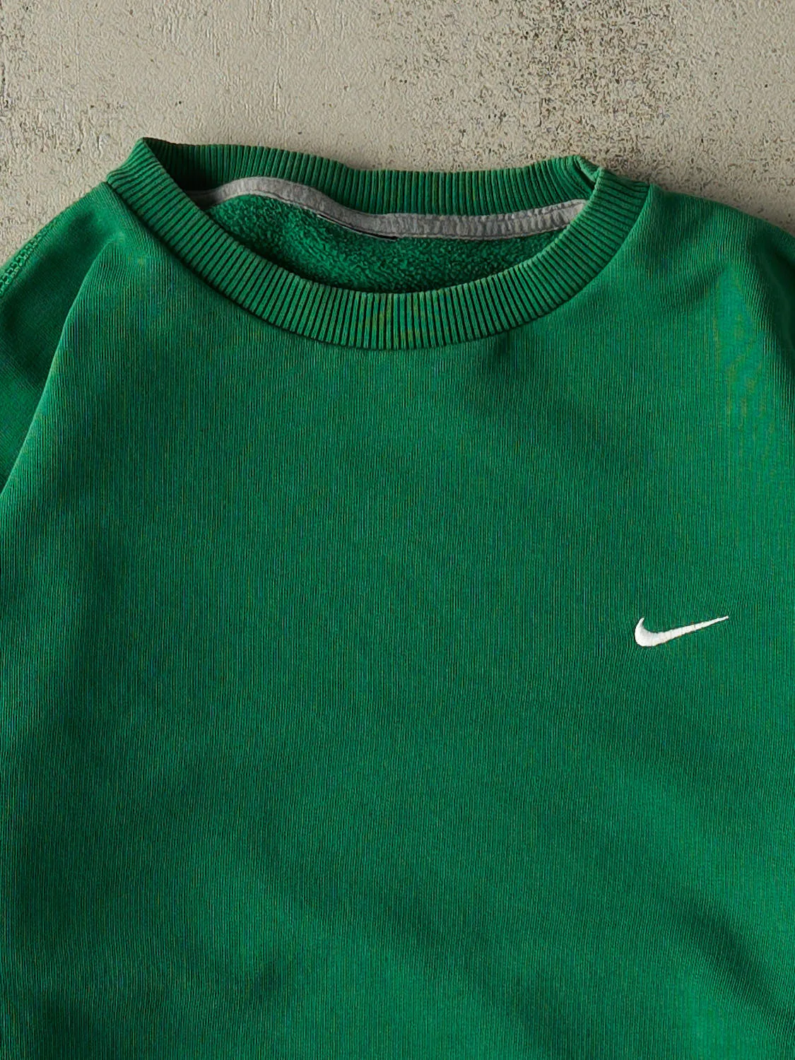 Vintage Y2K Green Nike Embroidered Crewneck (S/M) sold by Rebalance Vintage product image thumbnail 2