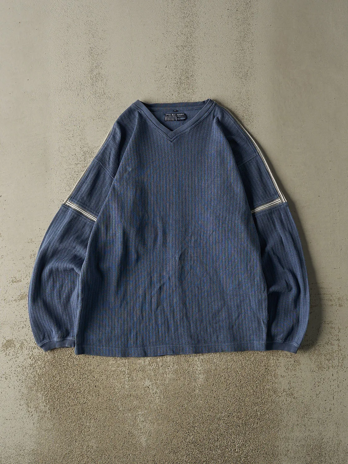 Vintage Y2K Blue Point Zero Textured Long Sleeve (L/XL) sold by Rebalance Vintage