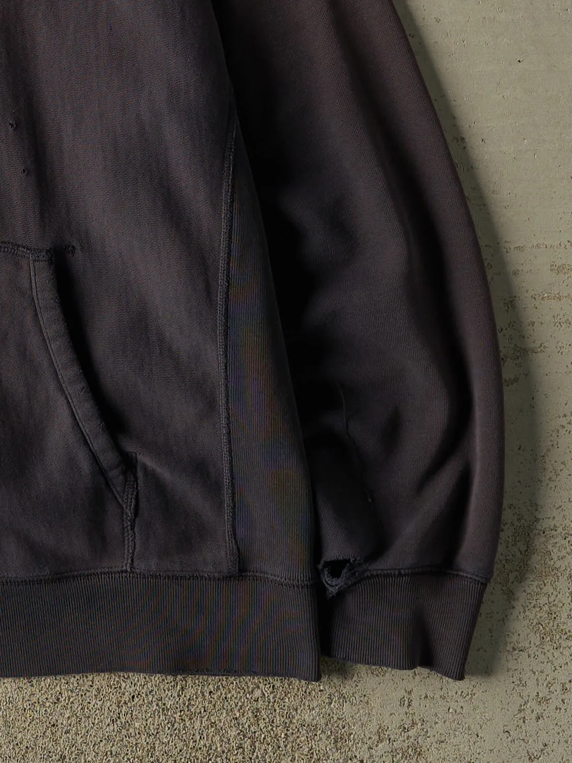 Vintage Y2K Navy Blue Gap Embroidered Hoodie (L/XL) sold by Rebalance Vintage product image thumbnail 3