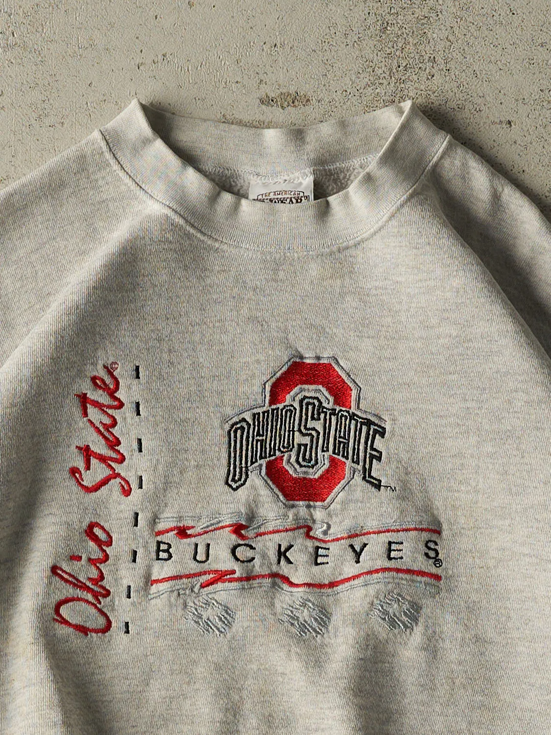 Vintage 90s Heather Grey Ohio State Buckeyes Crewneck (L/XL) sold by Rebalance Vintage product image thumbnail 2