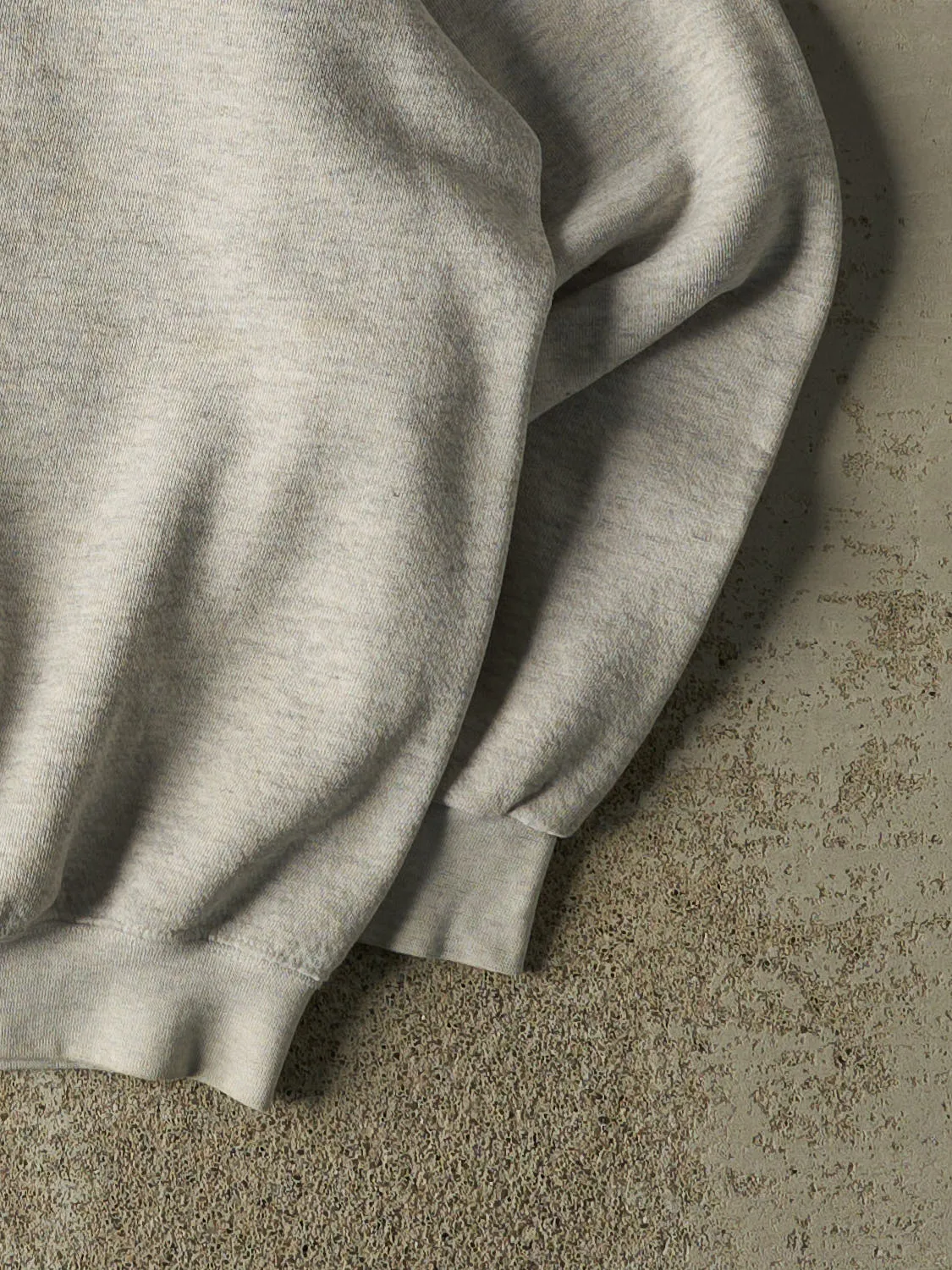 Vintage 90s Heather Grey Ohio State Buckeyes Crewneck (L/XL) sold by Rebalance Vintage product image thumbnail 4