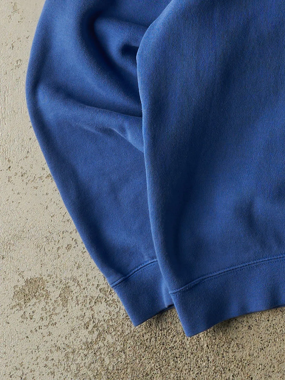 Vintage Y2K Blue Nike Embroidered Crewneck (M) sold by Rebalance Vintage product image thumbnail 3