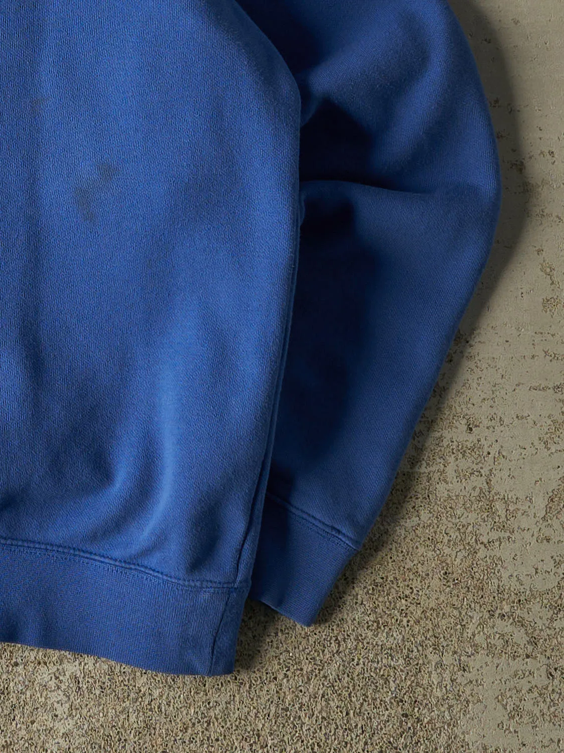 Vintage Y2K Blue Nike Embroidered Crewneck (M) sold by Rebalance Vintage product image thumbnail 4