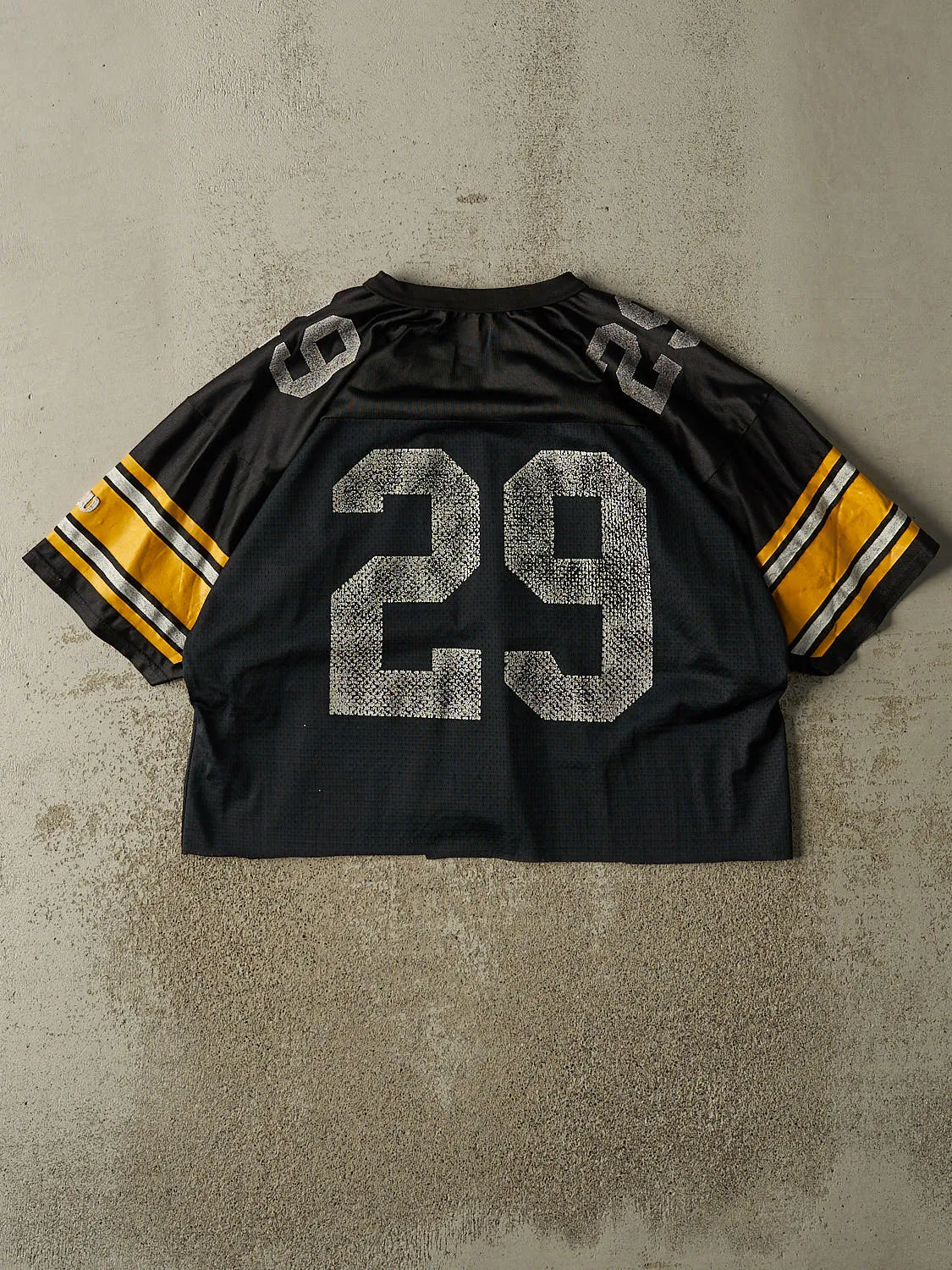 Vintage 90s Black Pittsburgh Steelers #29 Jersey (L) sold by Rebalance Vintage product image thumbnail 2