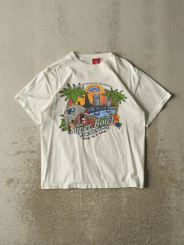 Vintage 05' White New England Patriots Super Bowl Tee (M) sold by Rebalance Vintage
