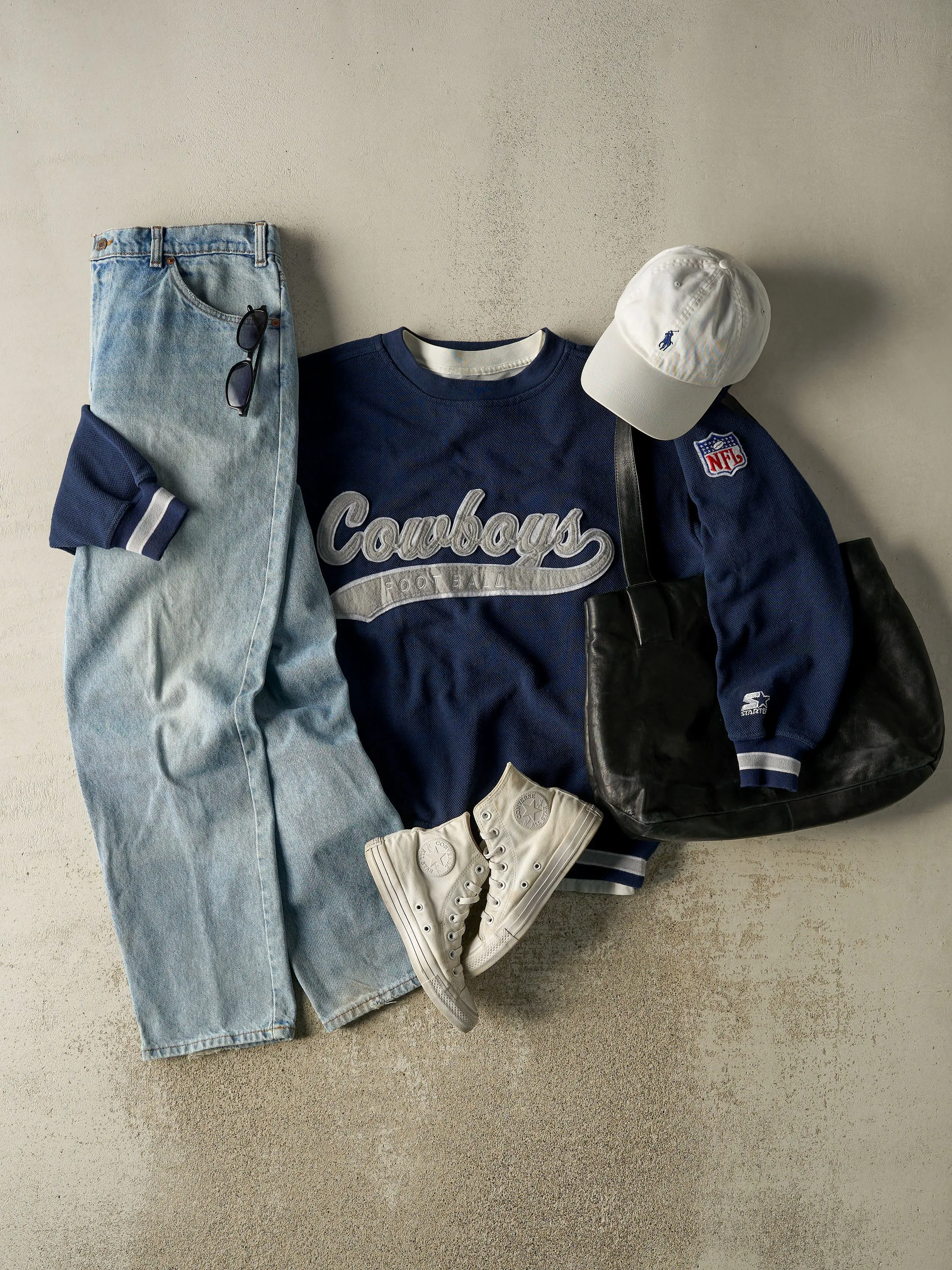 Vintage 90s Navy Blue Dallas Cowboys Starter Embroidered Crewneck (L/XL) sold by Rebalance Vintage product image thumbnail 2