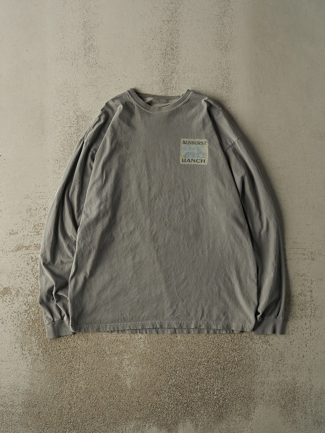 Vintage Y2K Grey Sunburst Ranch Long Sleeve (L/XL) sold by Rebalance Vintage