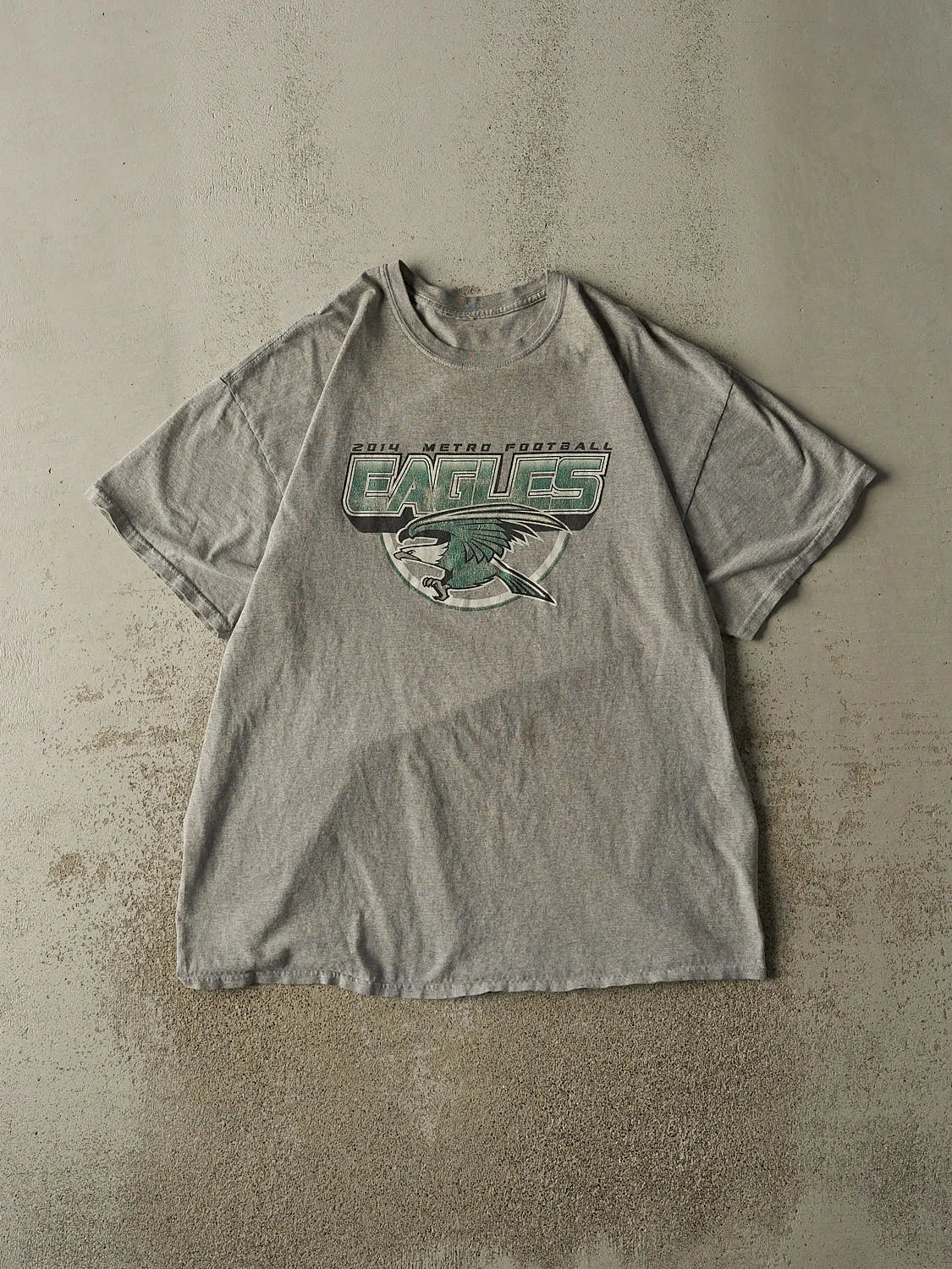 Vintage 14' Grey Metro Eagles Football Tee (XL/XXL) sold by Rebalance Vintage