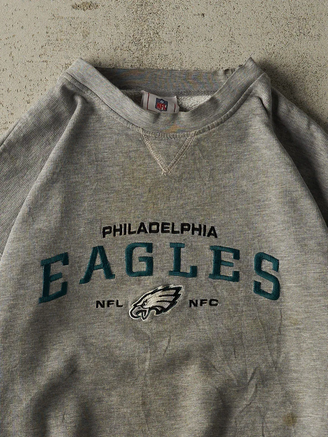 Vintage 90s Grey Philadelphia Eagles Embroidered Crewneck (L/XL) sold by Rebalance Vintage product image thumbnail 2
