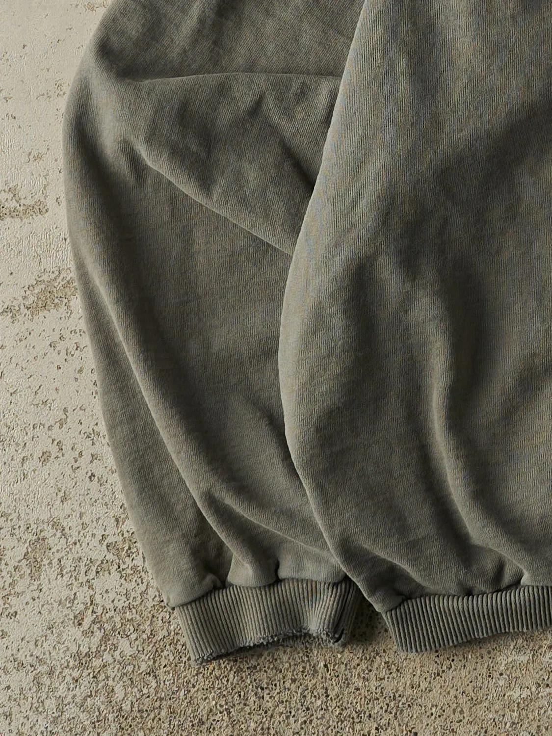 Vintage 90s Washed Green Sun Valley Idaho Embroidered Crewneck (XL) sold by Rebalance Vintage product image thumbnail 3