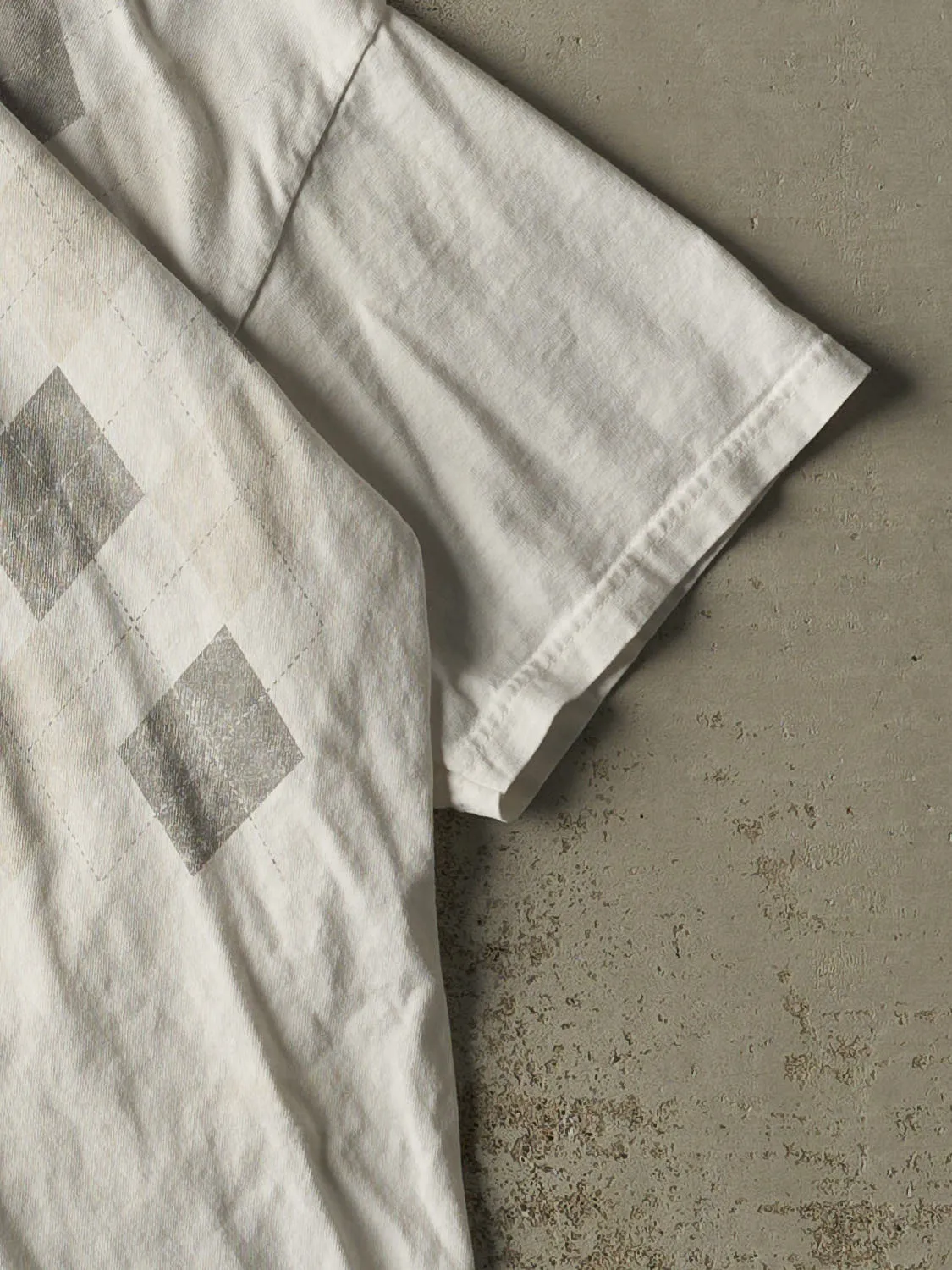 Vintage Y2K White Coors Light Golf Tee (L/XL) sold by Rebalance Vintage product image thumbnail 4