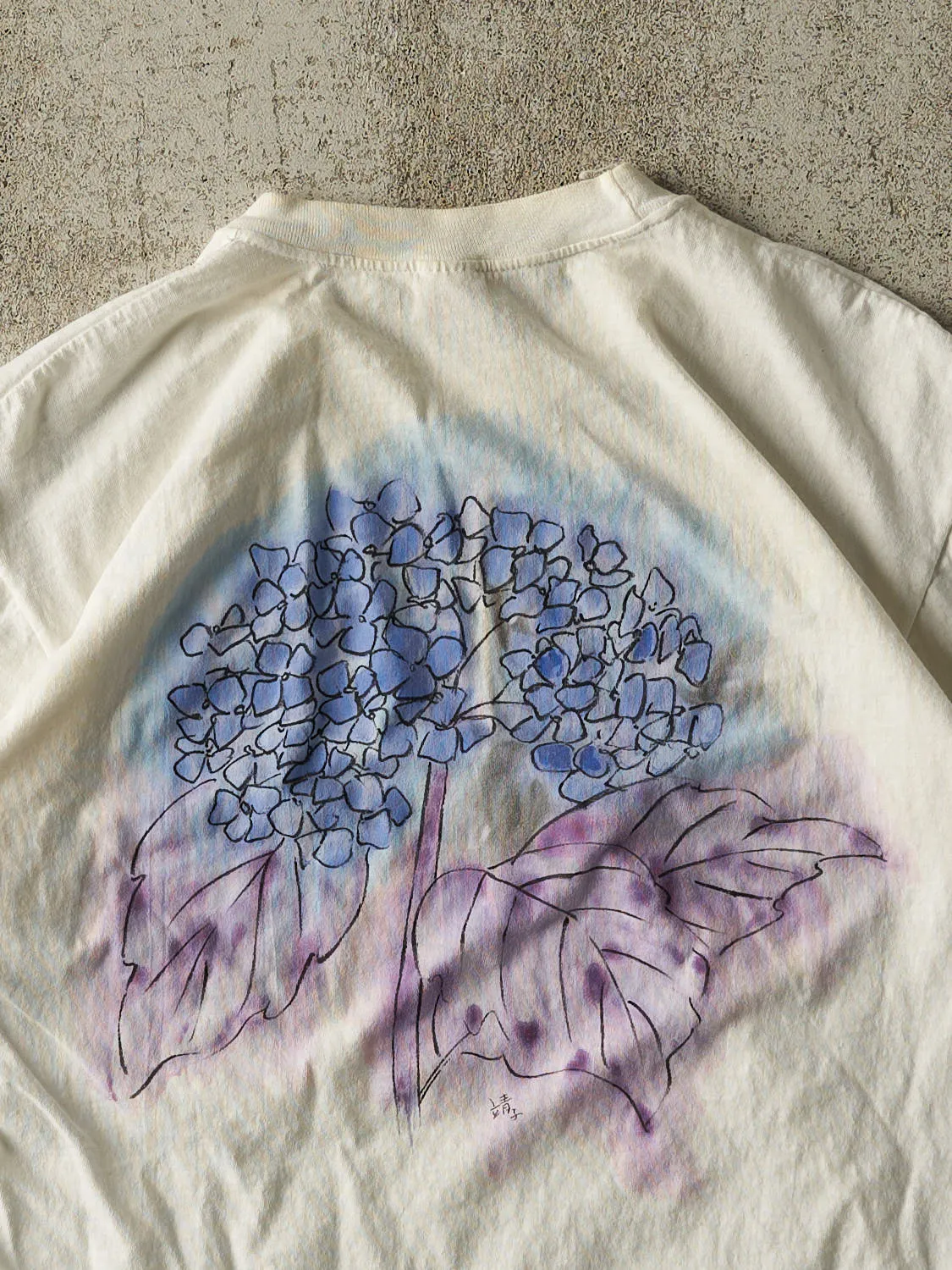 Vintage 80s White Floral Tee (S/M) sold by Rebalance Vintage product image thumbnail 4