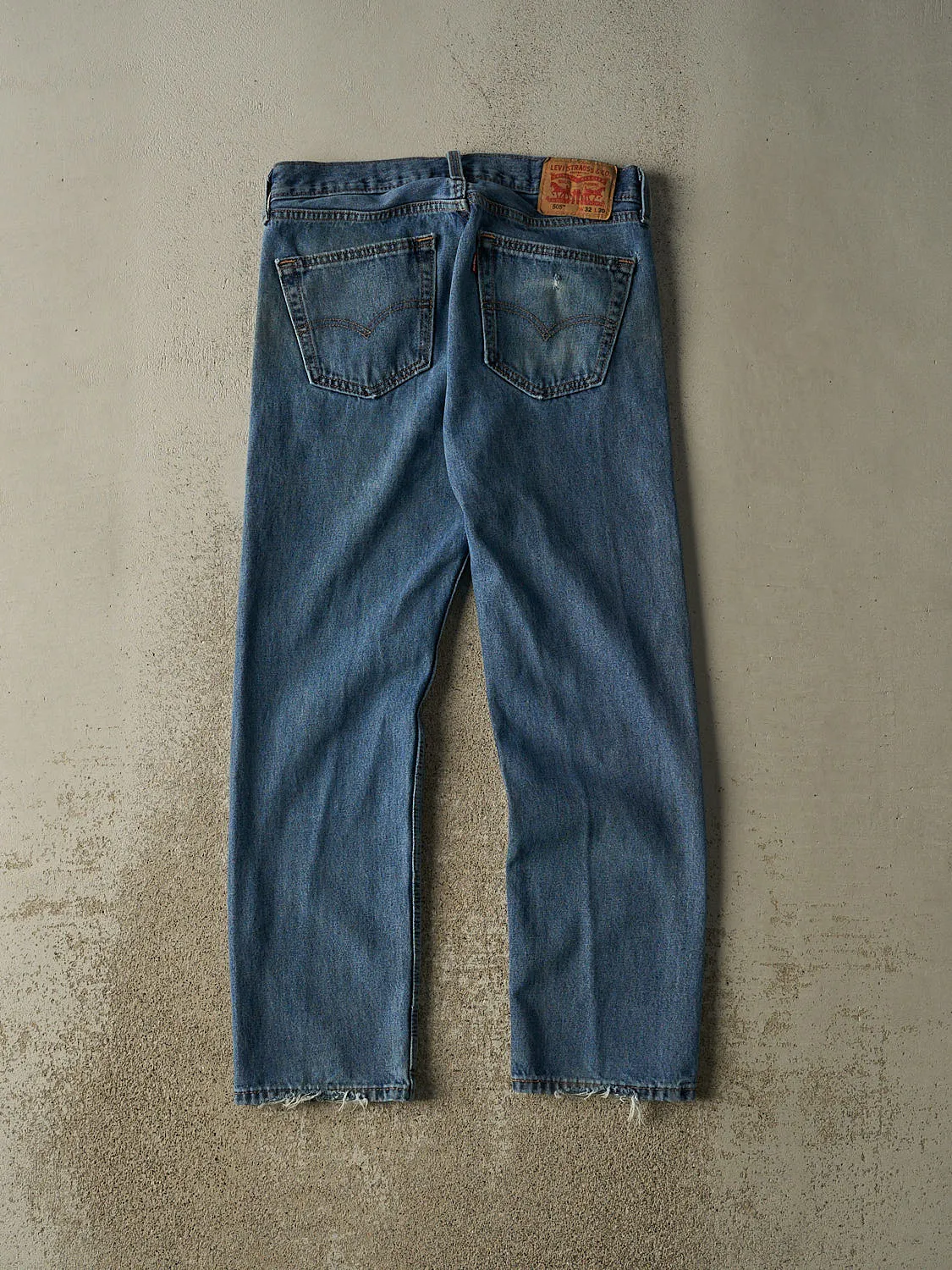 Vintage Y2K Dark Wash Levi's 505 Jeans (32x29.5) sold by Rebalance Vintage product image thumbnail 3