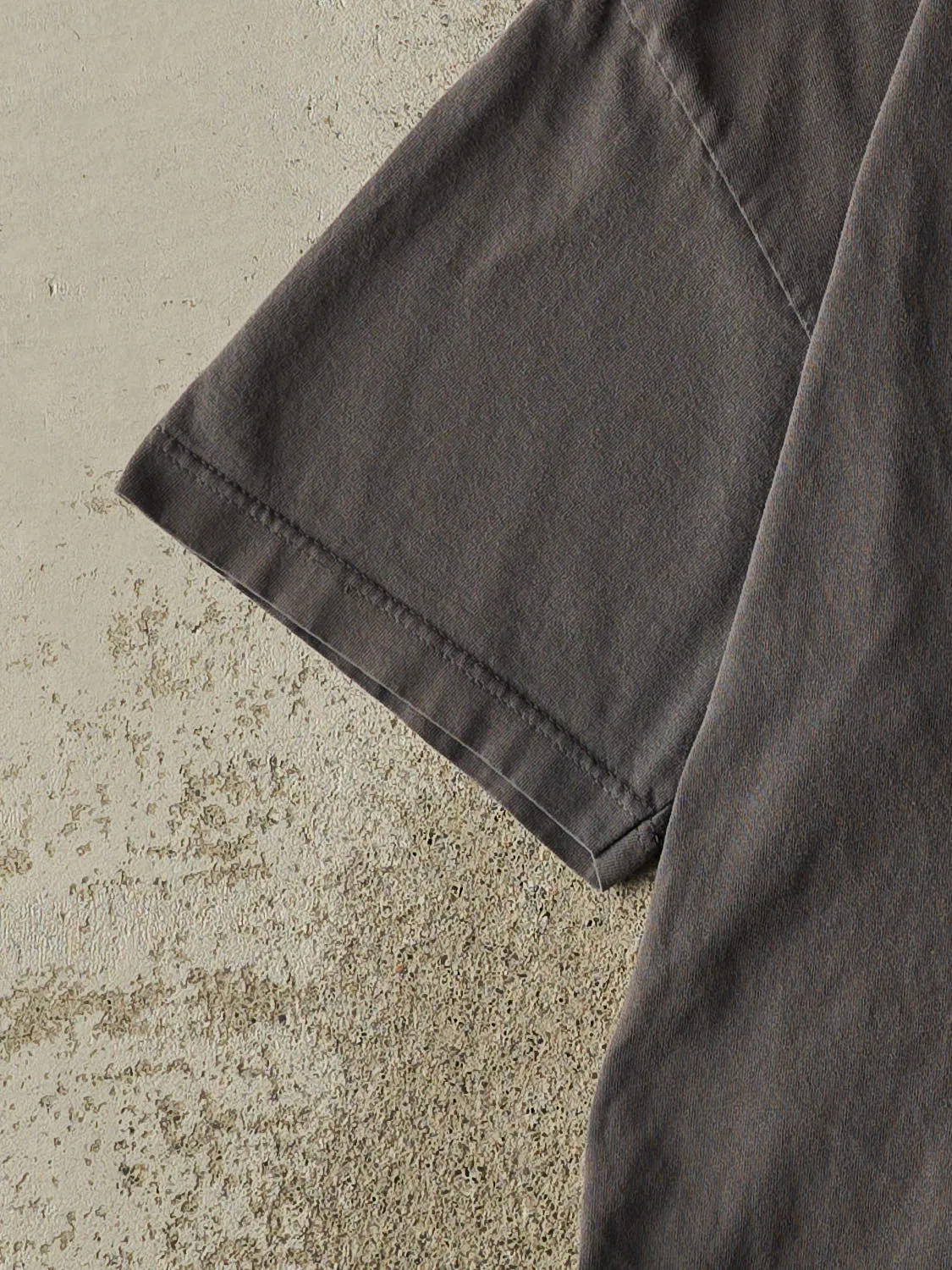 Vintage 06' Charcoal Grey Led Zeppelin Tee (L/XL) sold by Rebalance Vintage product image thumbnail 3