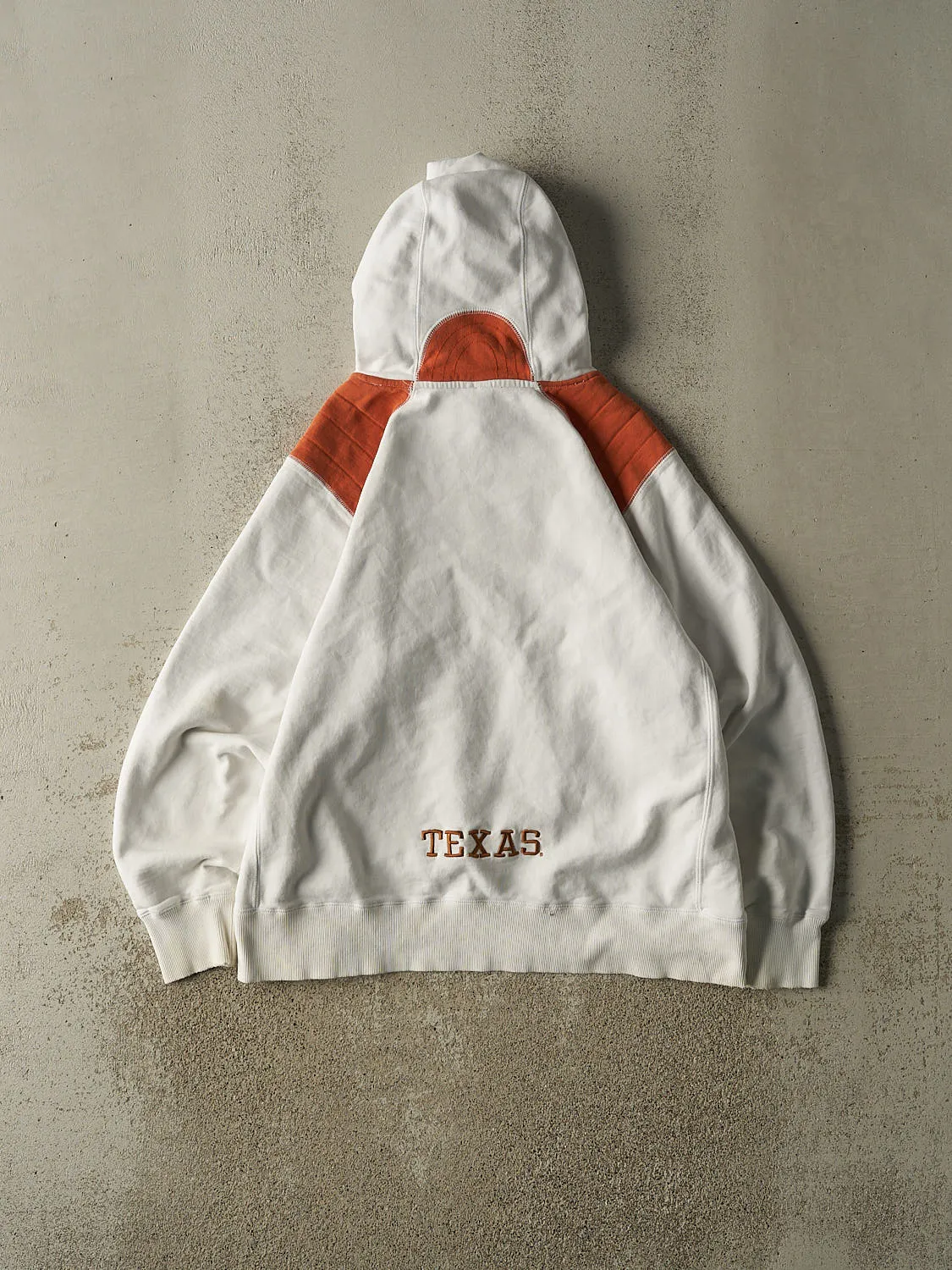 Vintage Y2K White Nike Texas Longhorns Embroidered Hoodie (L) sold by Rebalance Vintage product image thumbnail 3