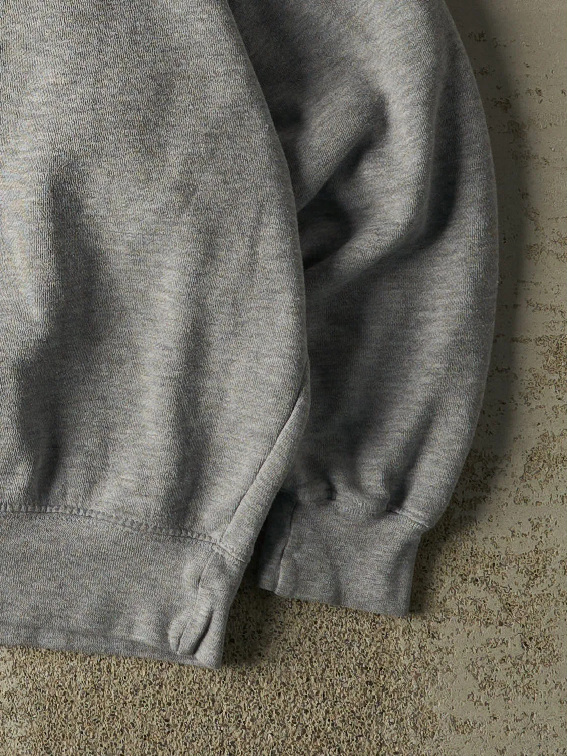 Vintage Y2K Grey Berry Embroidered Crewneck (M/L) sold by Rebalance Vintage product image thumbnail 4