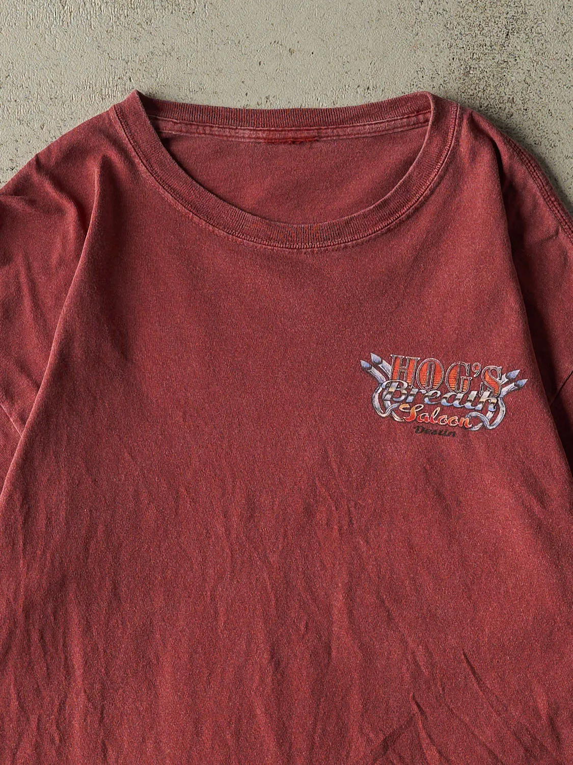 Vintage Y2K Burgundy Hog's Breath Saloon Tee (M/L) sold by Rebalance Vintage product image thumbnail 3