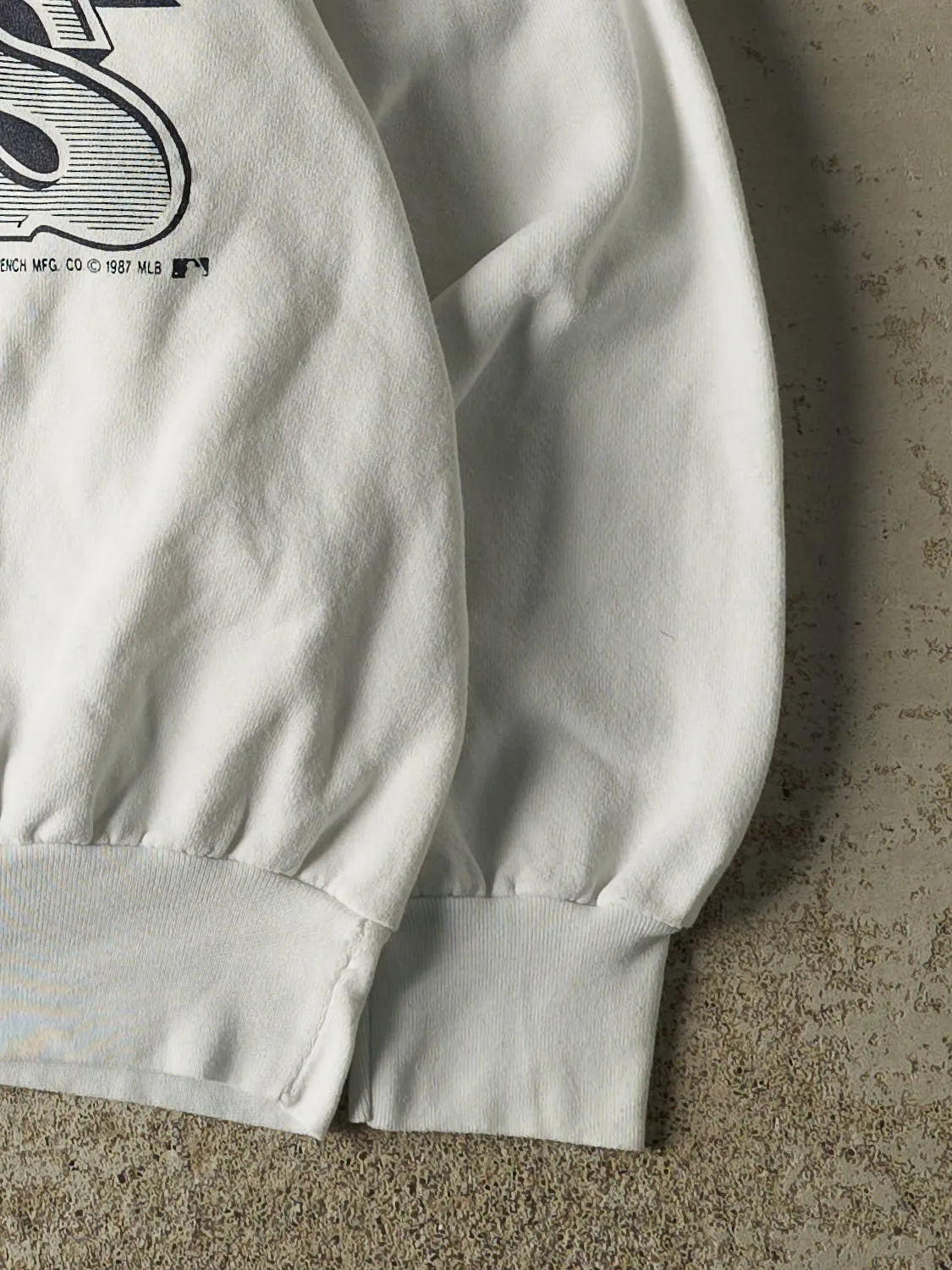 Vintage 87' White Minnesota Twins World Series Champions Crewneck (XS/S) sold by Rebalance Vintage product image thumbnail 4