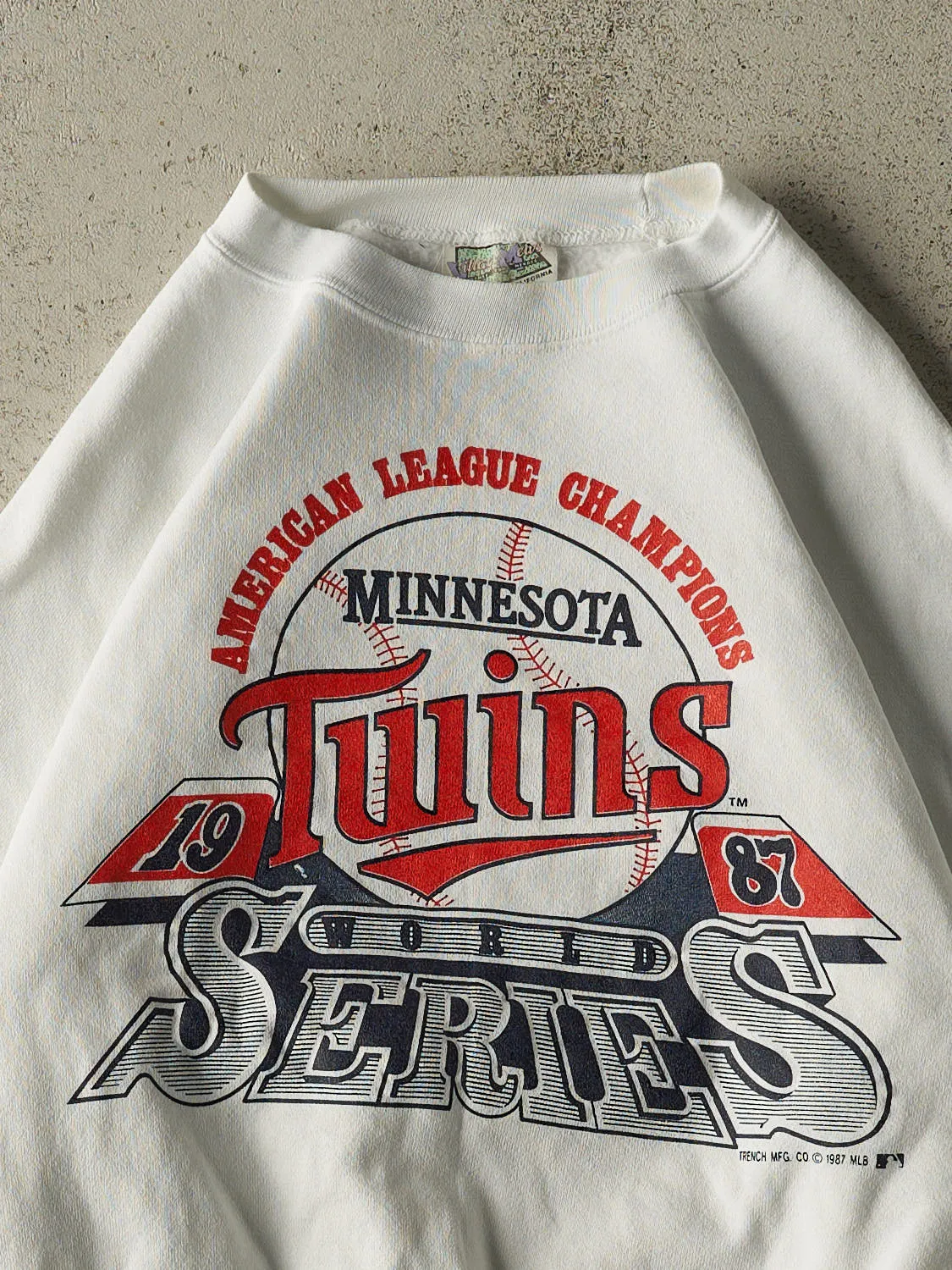 Vintage 87' White Minnesota Twins World Series Champions Crewneck (XS/S) sold by Rebalance Vintage product image thumbnail 2