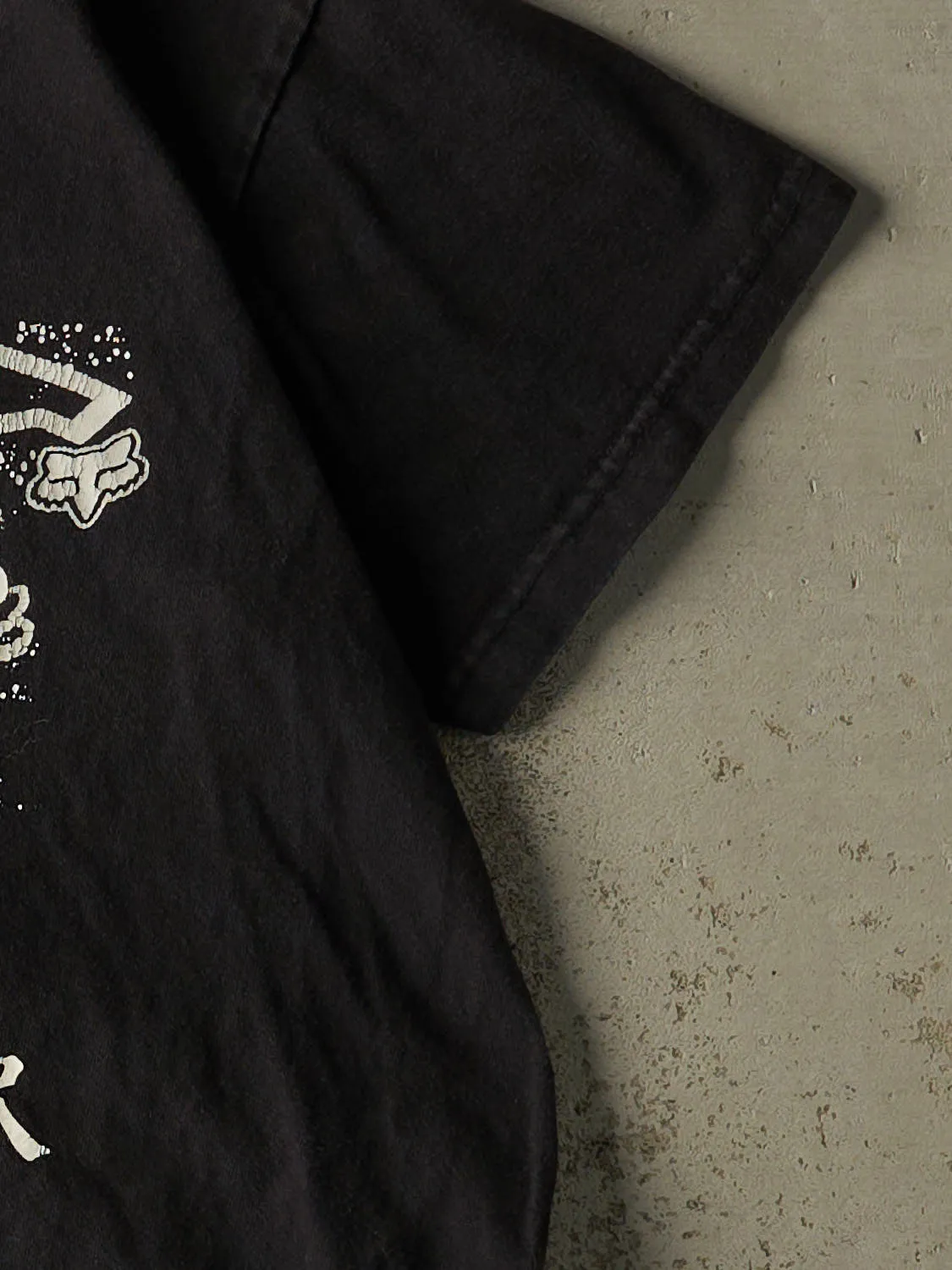 Vintage Y2K Black Fox Racing x Monster Energy Tee (M) sold by Rebalance Vintage product image thumbnail 4