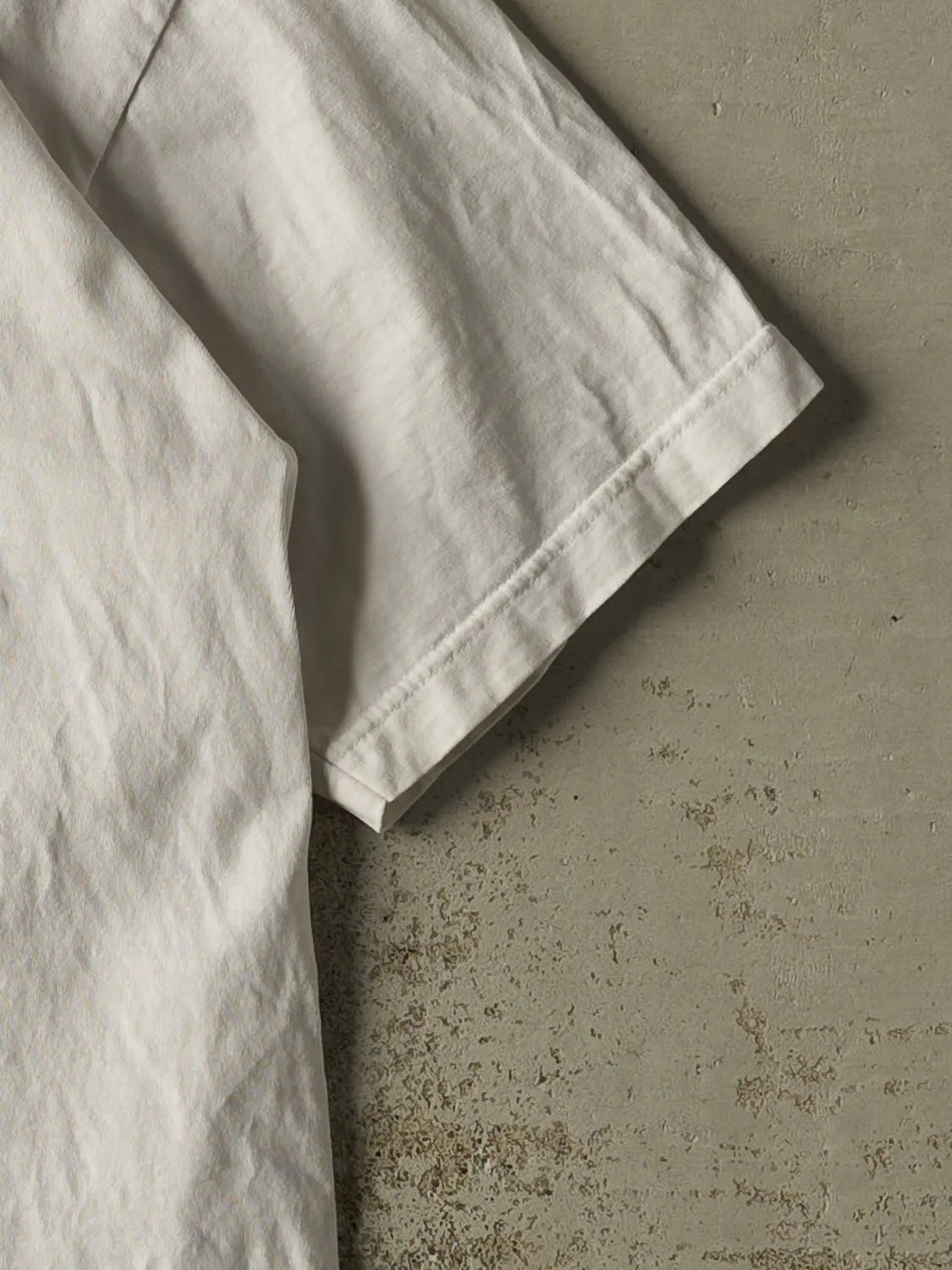 Vintage 99' White Atlanta Braves National Leauge Champions Tee (XL) sold by Rebalance Vintage product image thumbnail 4