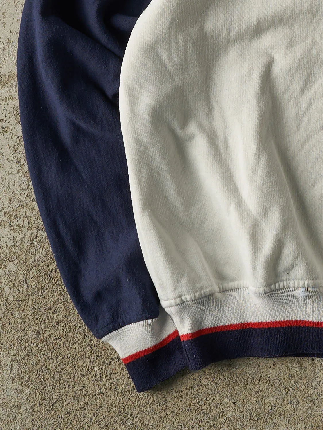 Vintage 80s Navy Blue & White Slide Down Skiing Crewneck (M/L) sold by Rebalance Vintage product image thumbnail 3