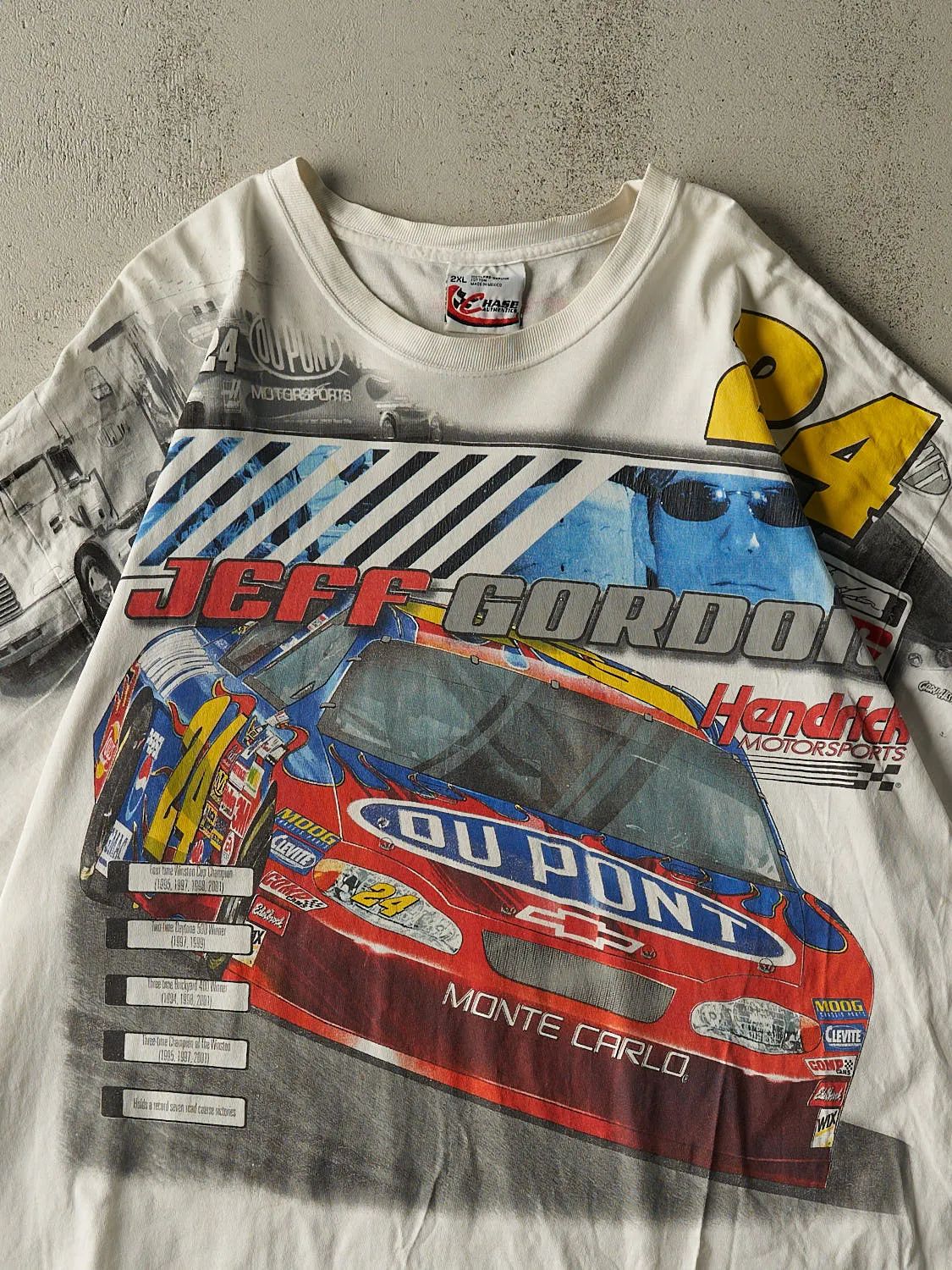 Vintage 04' White Jeff Gordon Nascar Racing Tee (XXL/XXXL) sold by Rebalance Vintage product image thumbnail 3