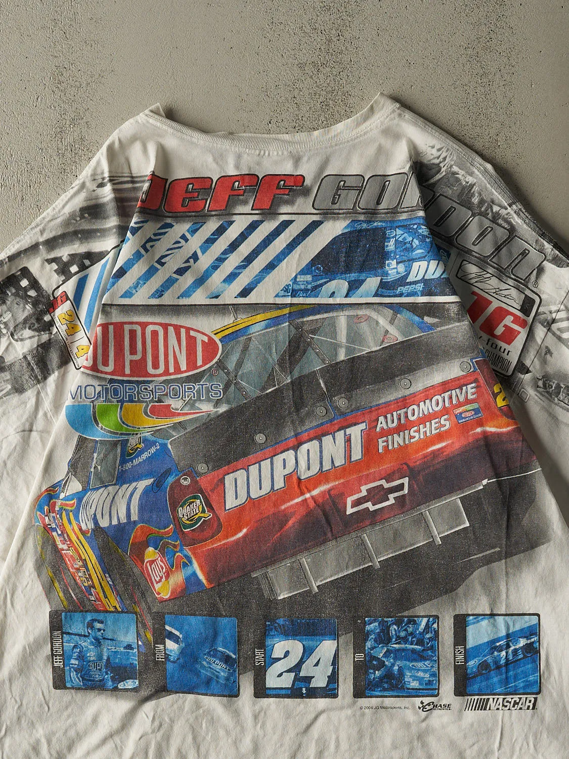 Vintage 04' White Jeff Gordon Nascar Racing Tee (XXL/XXXL) sold by Rebalance Vintage product image thumbnail 4