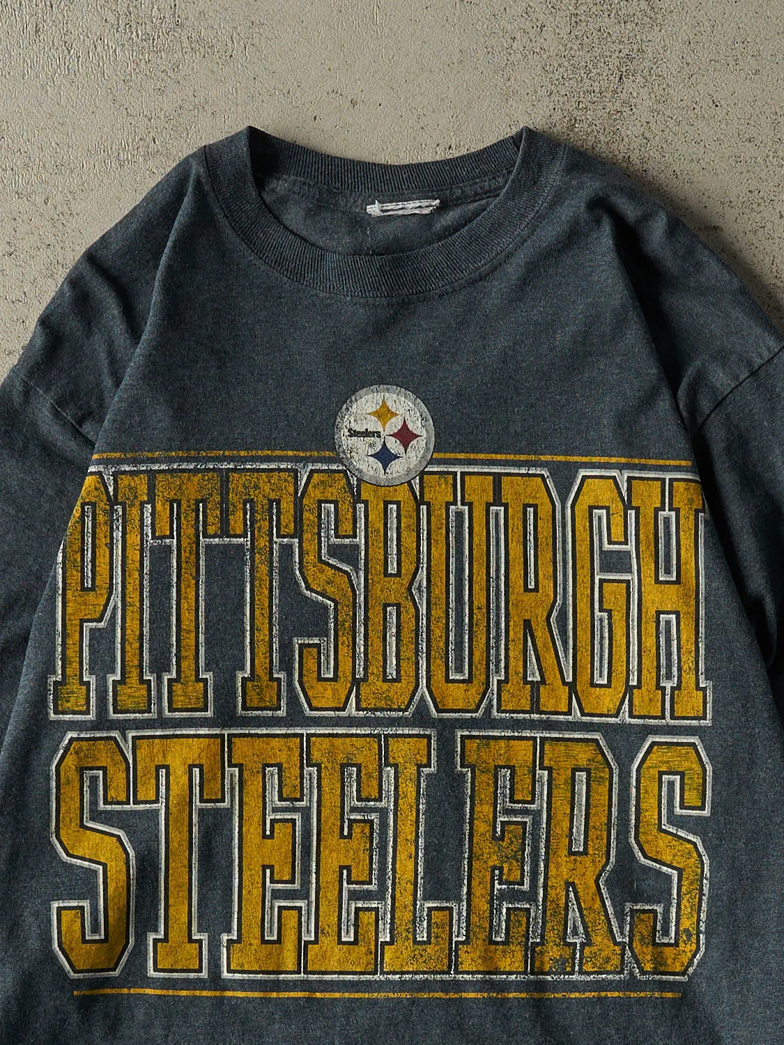 Vintage Y2K Charcoal Grey Pittsburgh Steelers Long Sleeve (S/M) sold by Rebalance Vintage product image thumbnail 2