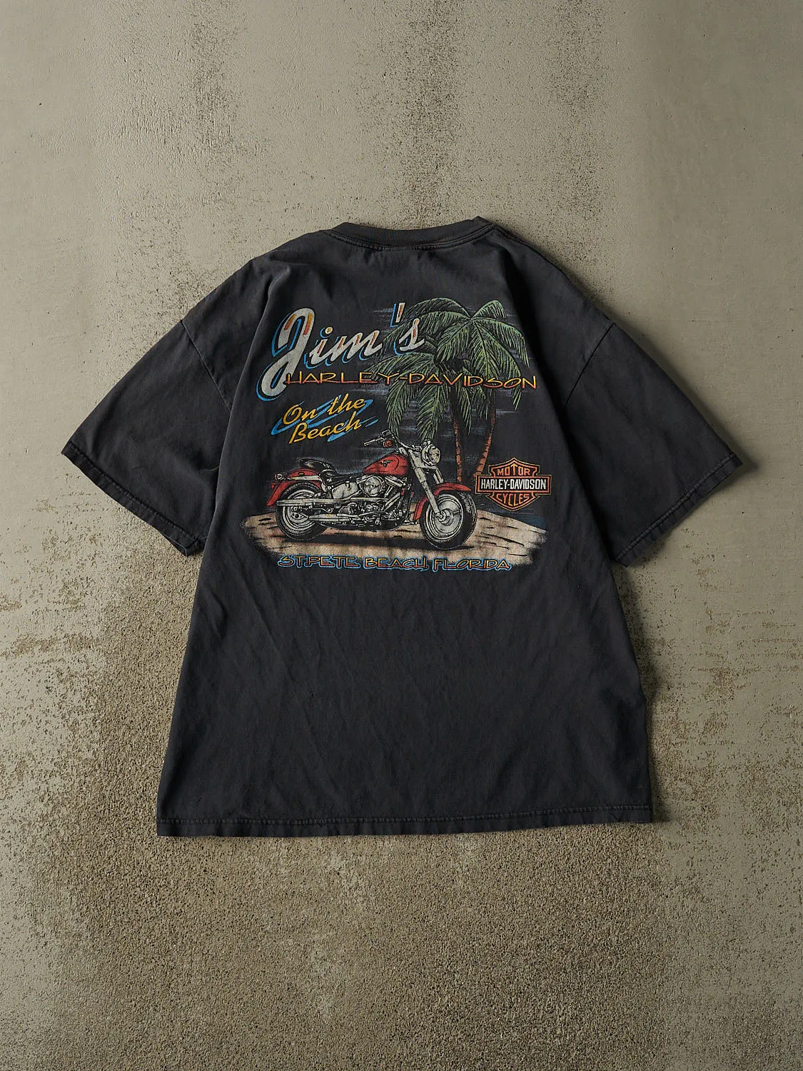 Vintage 90s Faded Black Harley Davidson St. Pete Beach Florida Pocket Tee (L) sold by Rebalance Vintage product image thumbnail 2