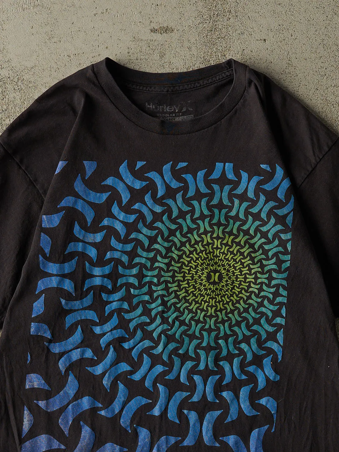 Vintage Y2K Black Hurley Tee (M/L) sold by Rebalance Vintage product image thumbnail 2