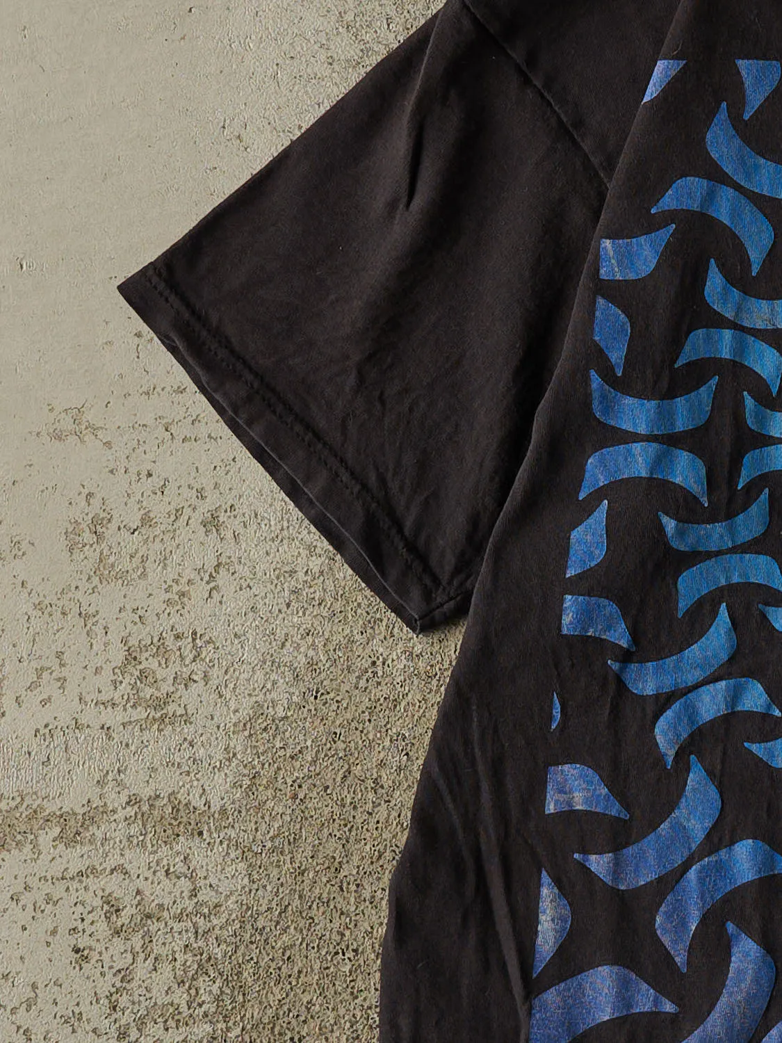 Vintage Y2K Black Hurley Tee (M/L) sold by Rebalance Vintage product image thumbnail 3