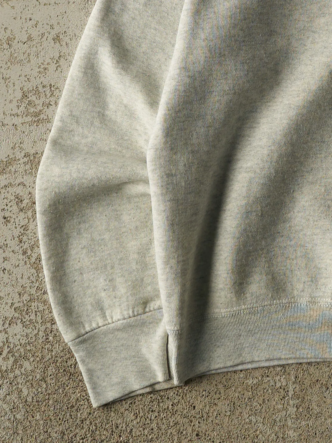 Vintage 94' Heather Grey Kane County Cougars Crewneck (M) sold by Rebalance Vintage product image thumbnail 3