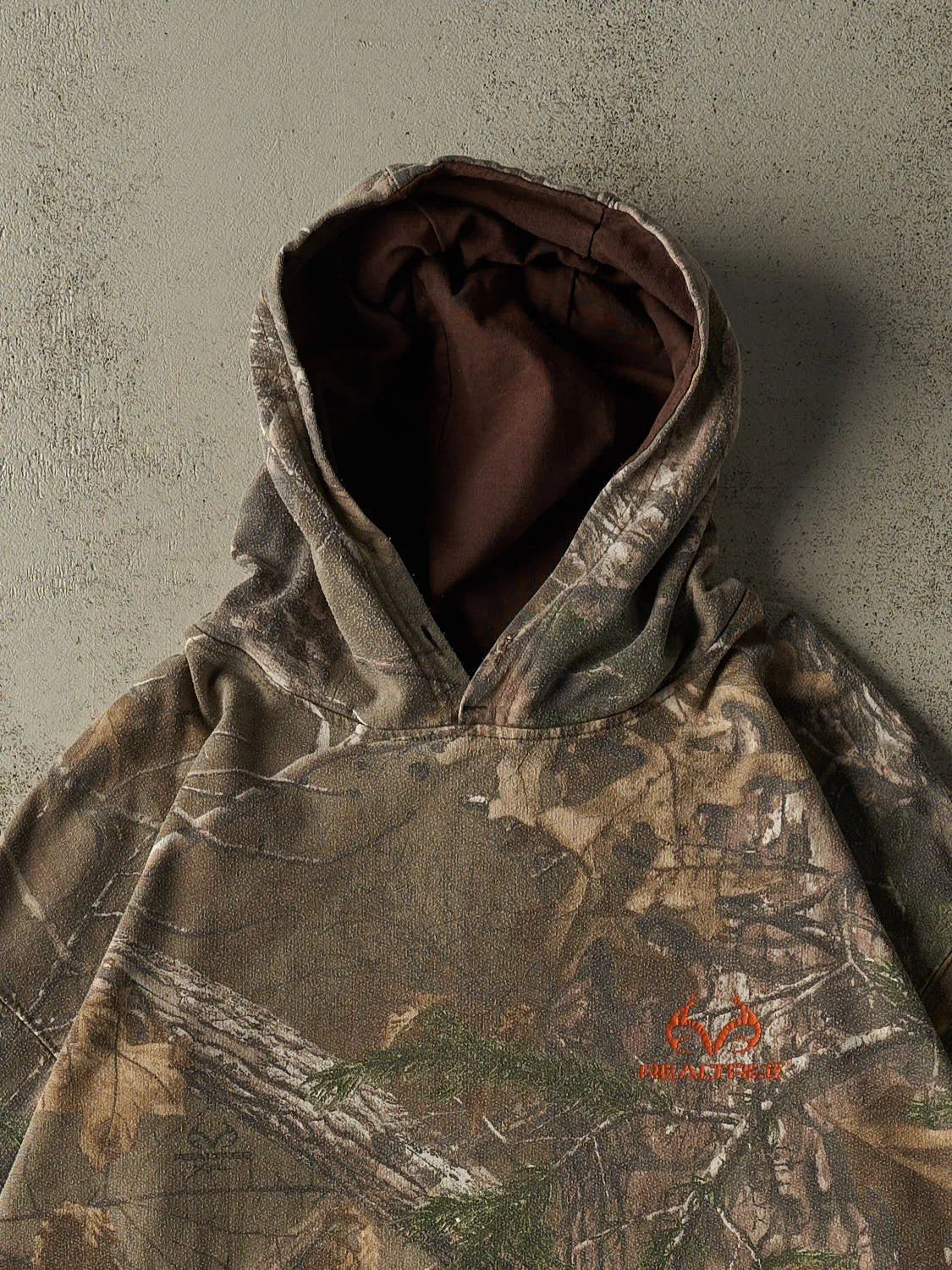 Vintage 90s Camo Realtree Hoodie (XL/XXL) sold by Rebalance Vintage product image thumbnail 2