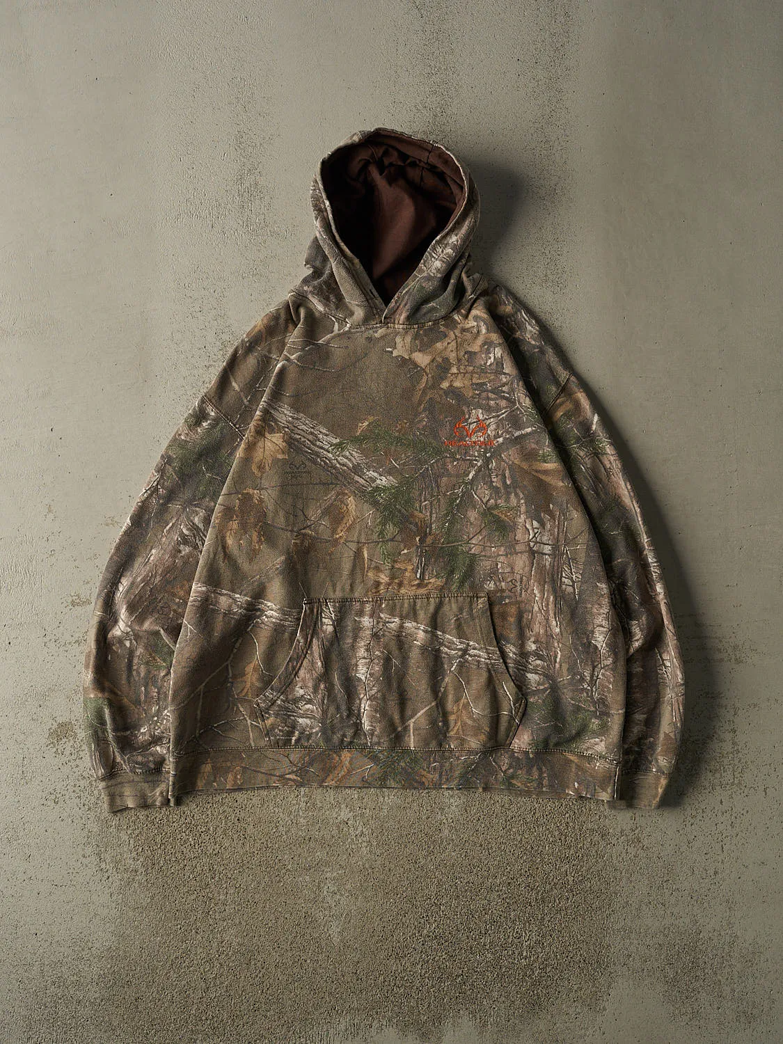 Vintage 90s Camo Realtree Hoodie (XL/XXL) sold by Rebalance Vintage