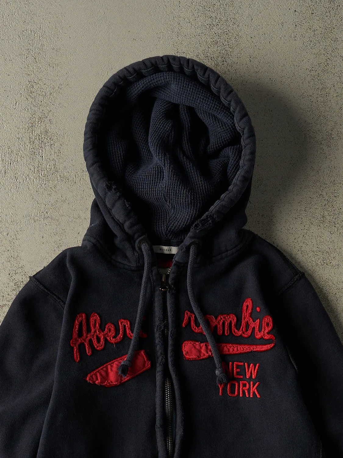 Vintage Y2K Navy Blue Abercrombie New York Zip Up Hoodie (M) sold by Rebalance Vintage product image thumbnail 2