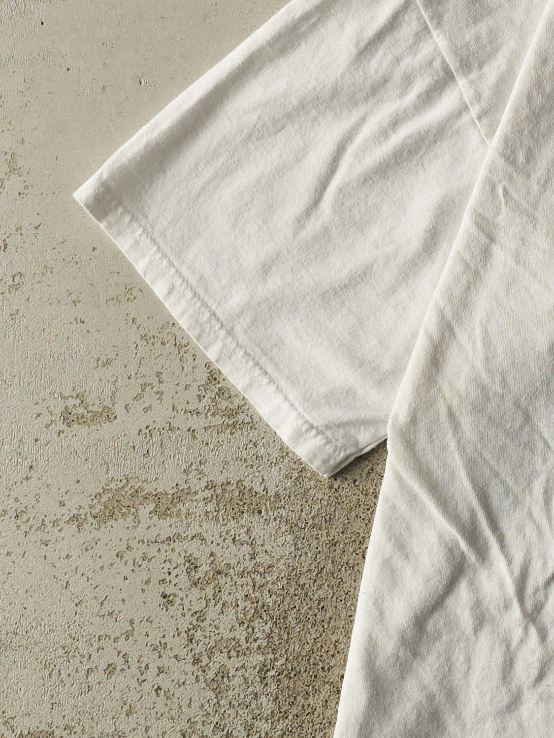 Vintage Y2K White Molson Canadian Tee (M/L) sold by Rebalance Vintage product image thumbnail 3