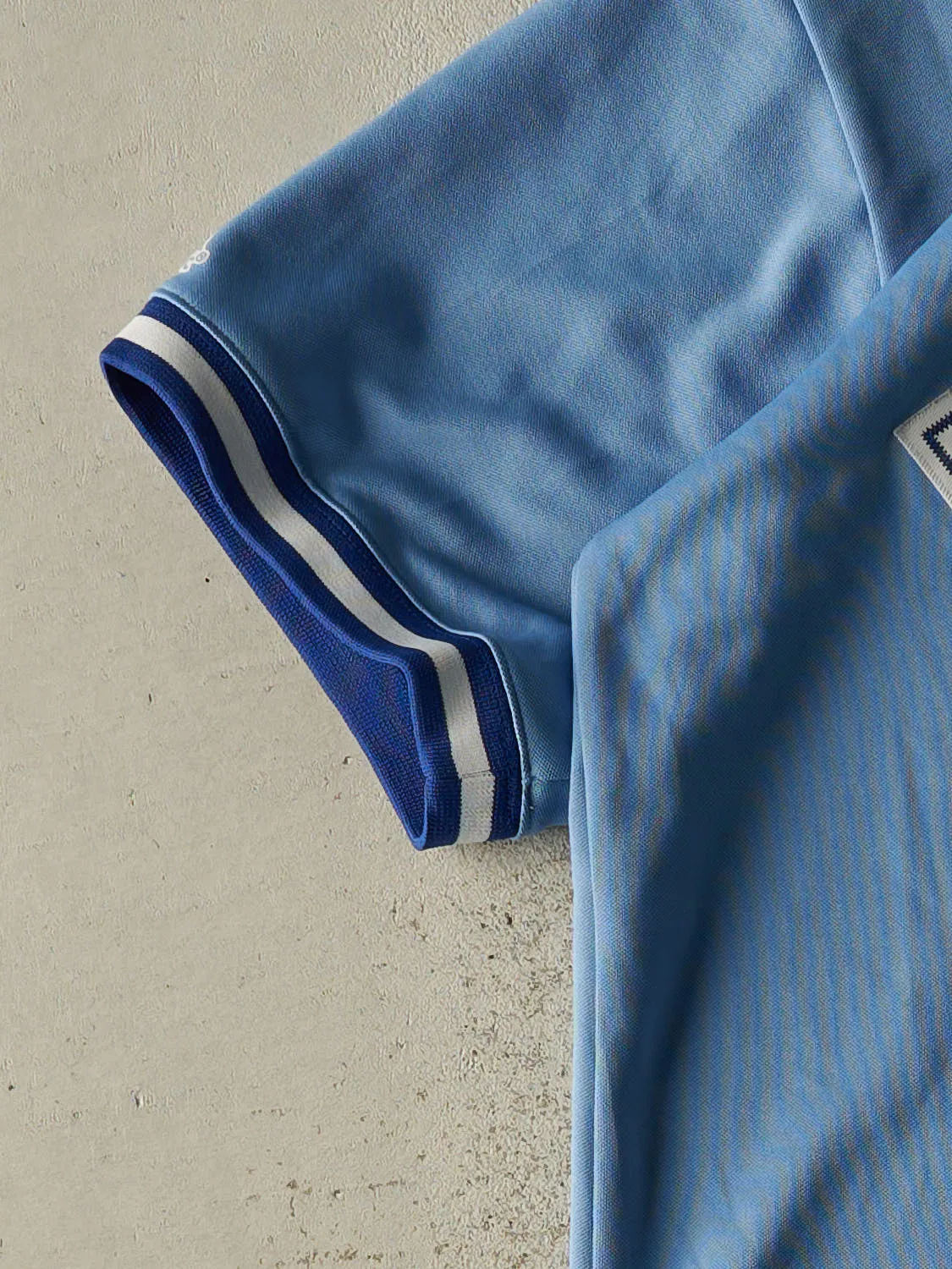 Vintage Y2K Blue Toronto Blue Jays Baseball Jersey (XXL) sold by Rebalance Vintage product image thumbnail 3