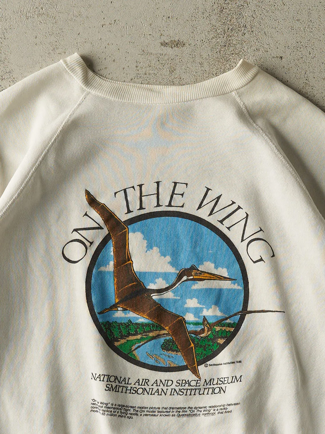 Vintage 96' White National Air & Space Museum Crewneck (S) sold by Rebalance Vintage product image thumbnail 2