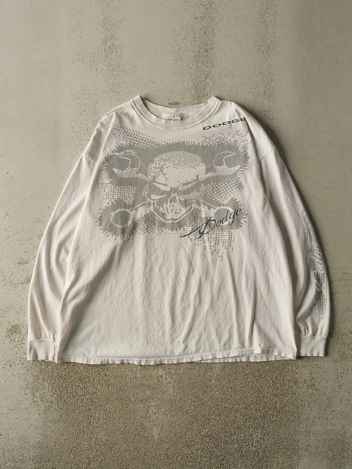 Vintage 10' Beige Dodge Long Sleeve (XL/XXL) sold by Rebalance Vintage