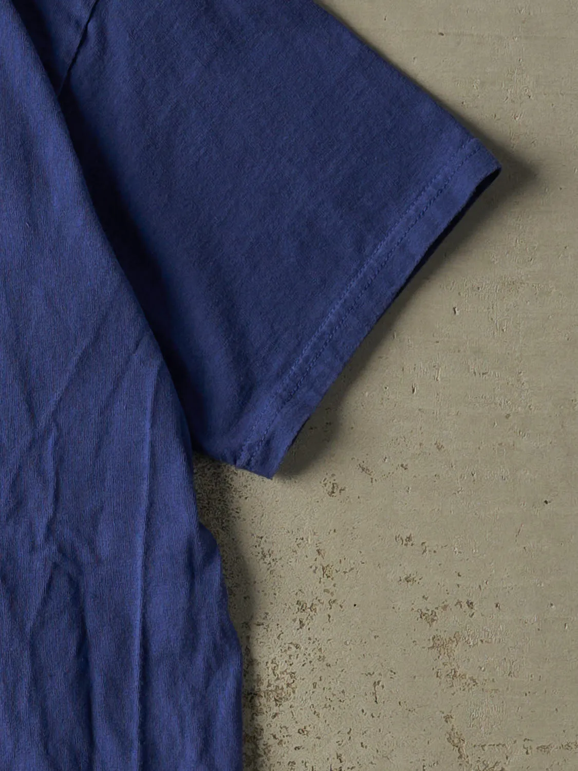 Vintage Y2K Blue "The Leafs Suck" Tee (M/L) sold by Rebalance Vintage product image thumbnail 3