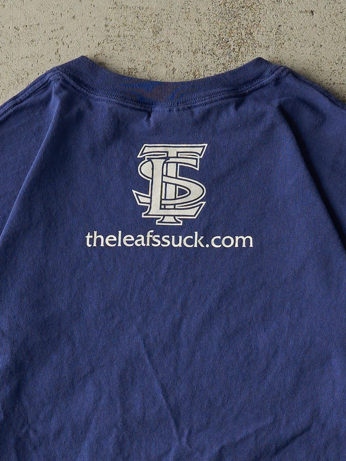 Vintage Y2K Blue "The Leafs Suck" Tee (M/L) sold by Rebalance Vintage product image thumbnail 4