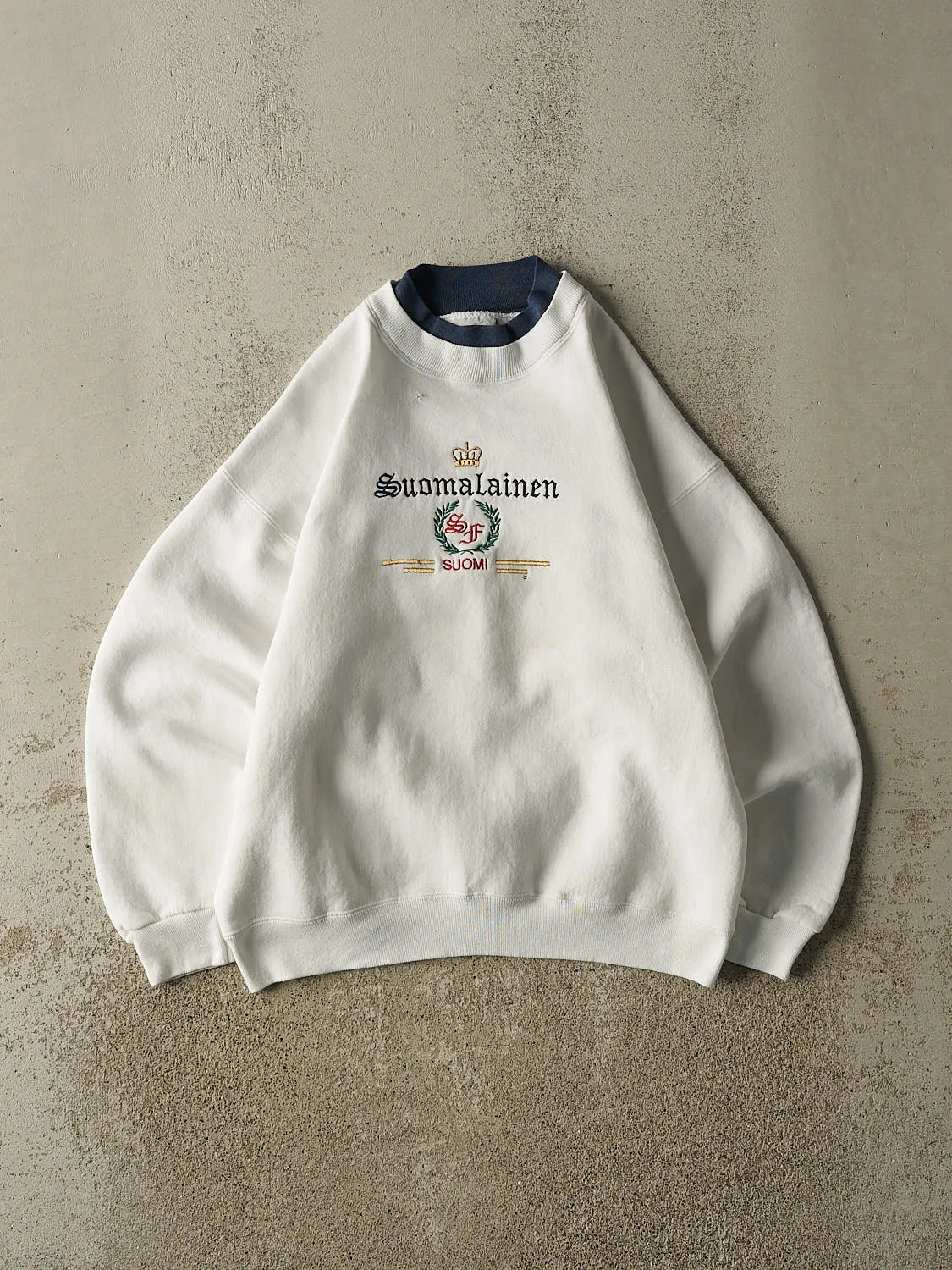 Vintage 90s White Suomalainen Embroidered Crewneck (M) sold by Rebalance Vintage